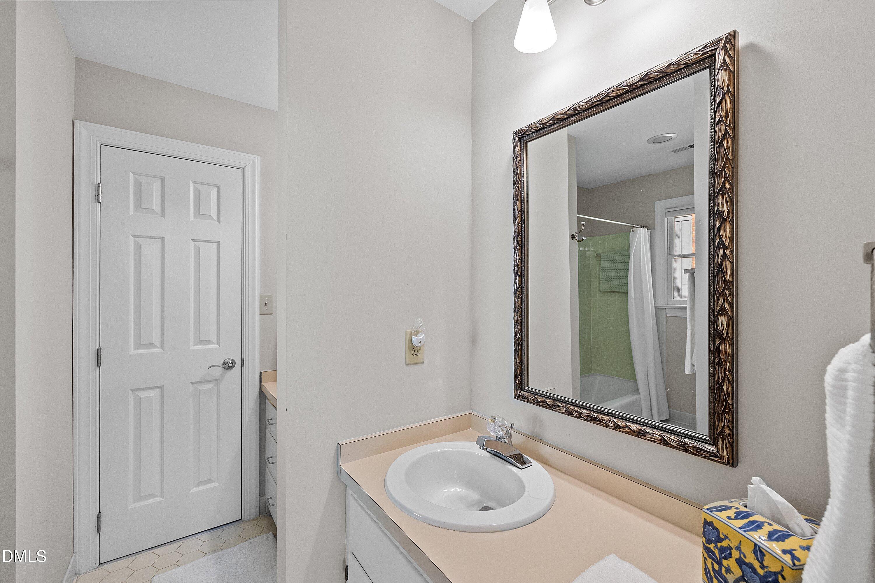 4800 Carteret Drive Property Photo 57