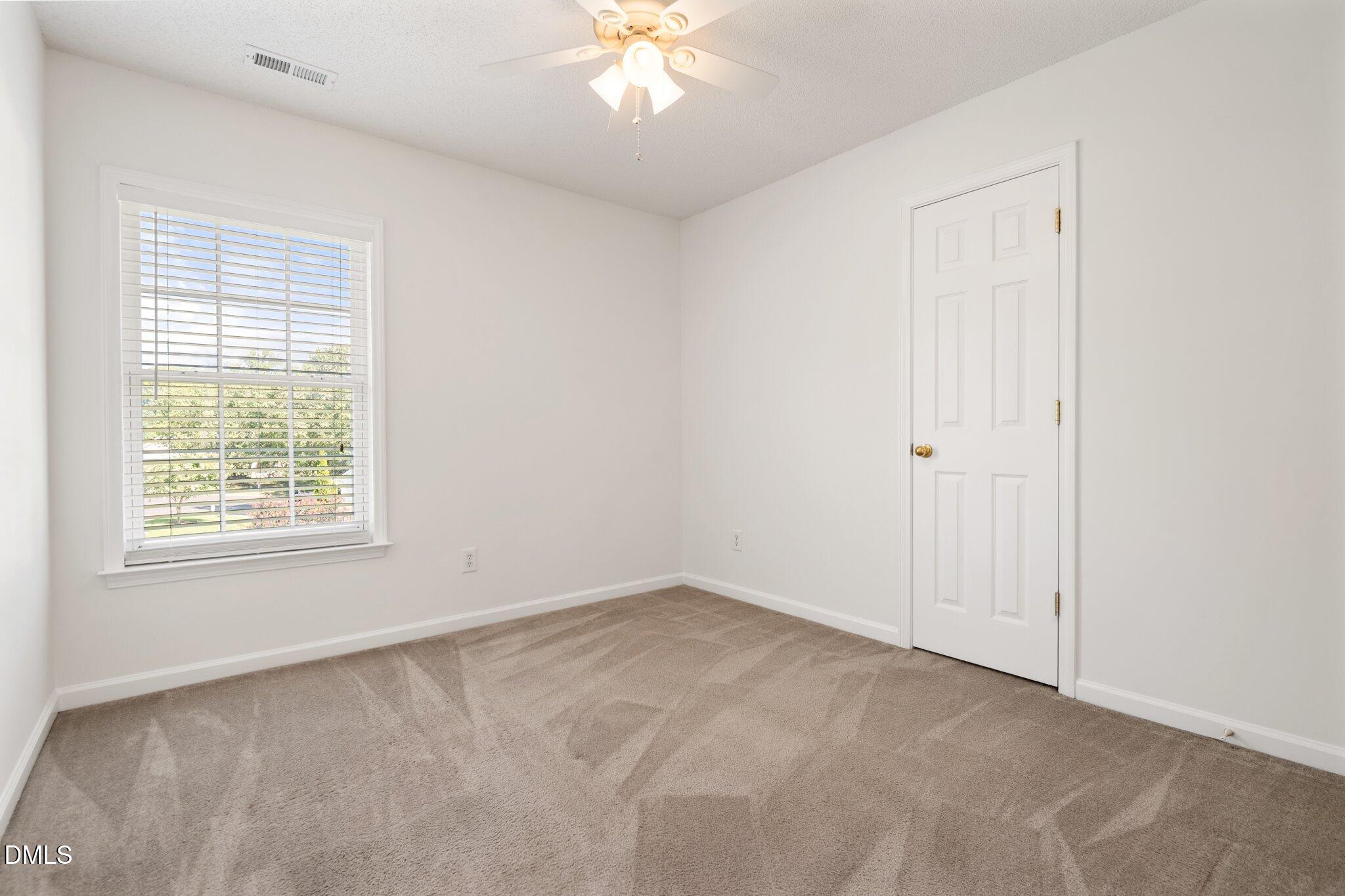 11 Epping Court Property Photo 13