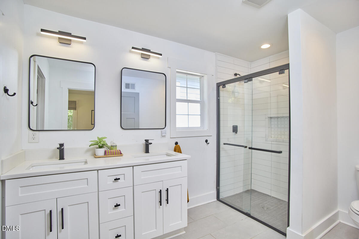 1201 Ivy Street Property Photo 15