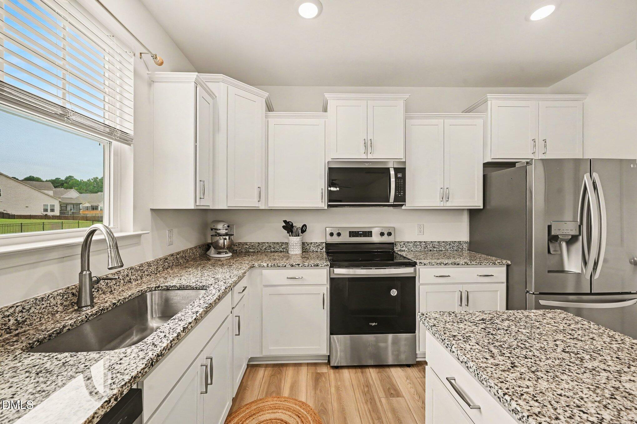 870 Golden Plum Lane Property Photo 6