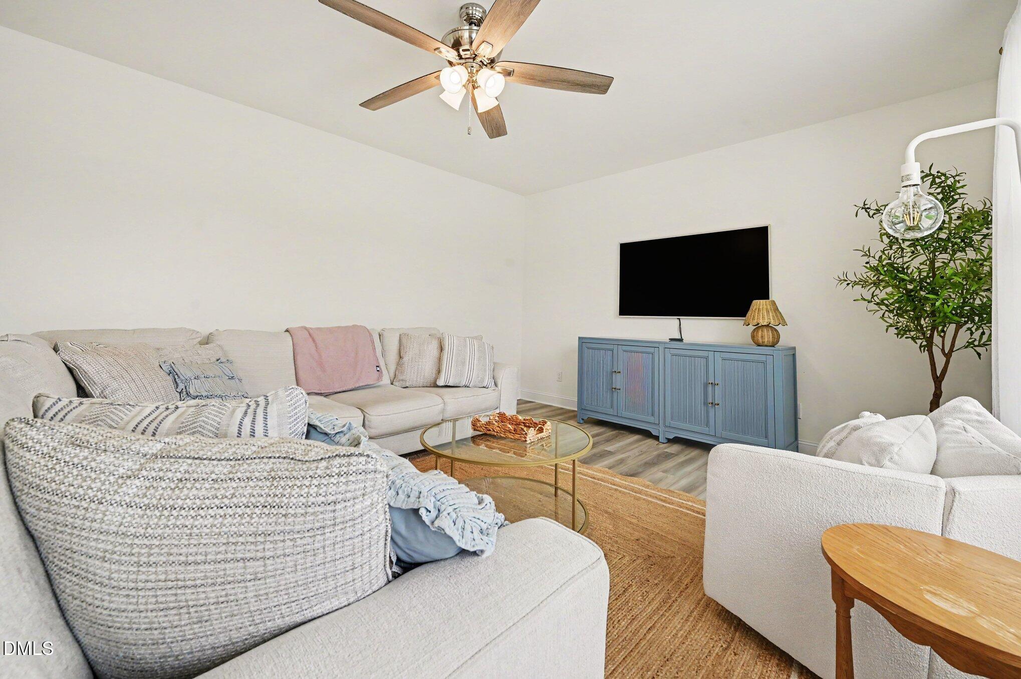 870 Golden Plum Lane Property Photo 13