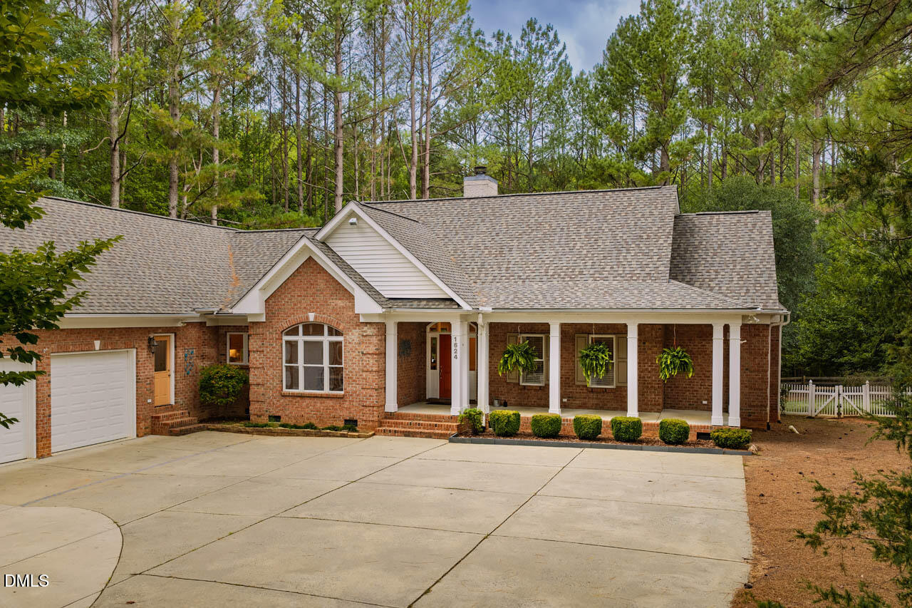 1624 Rosebriar Place Property Photo 1