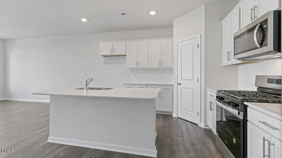 1111 Coral Bark Road Property Photo 3