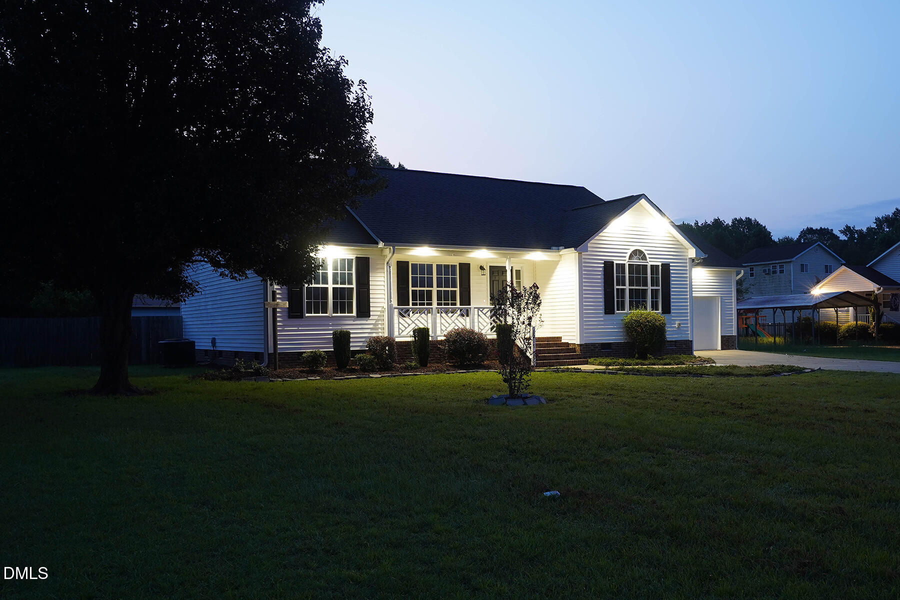 1217 Smith Road Property Photo 3