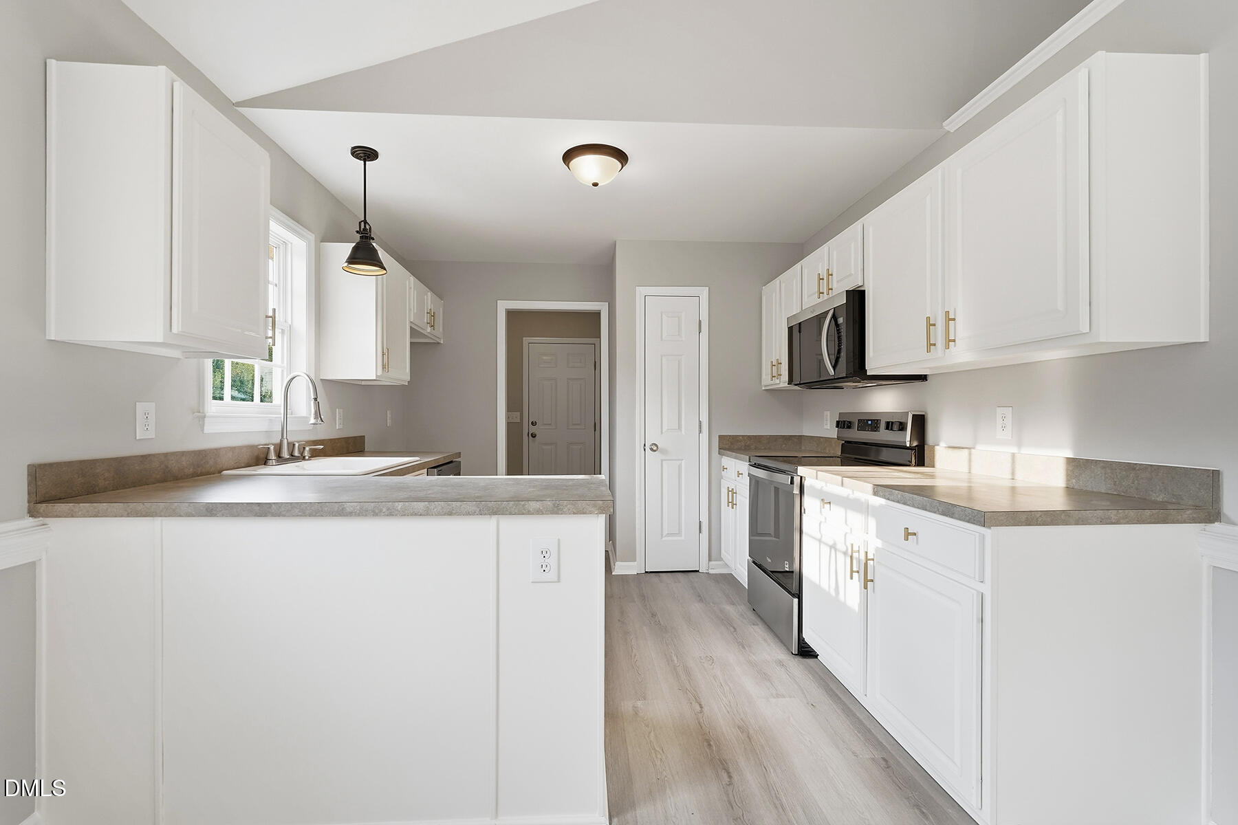 1217 Smith Road Property Photo 14