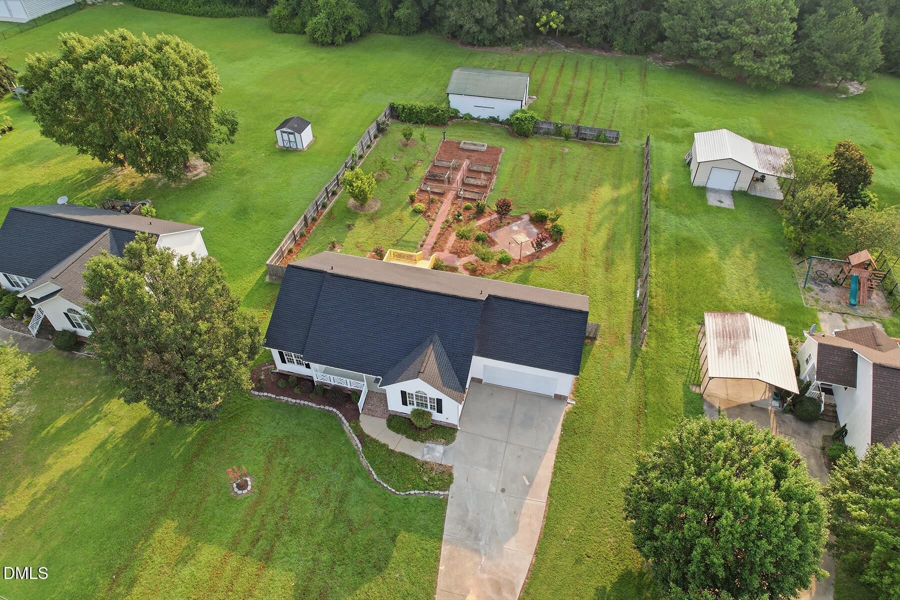 1217 Smith Road Property Photo 32