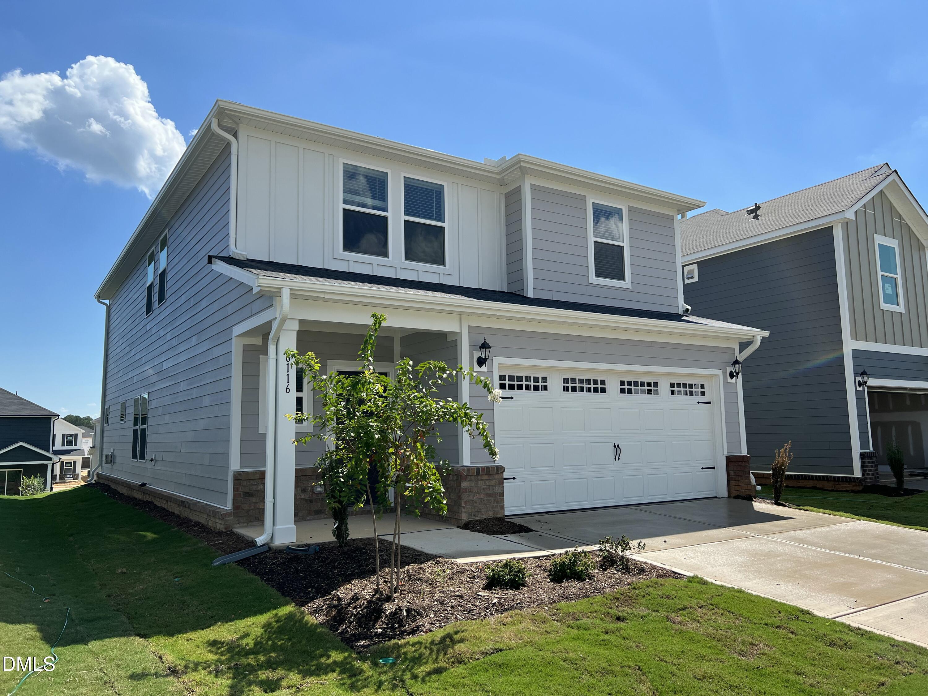 6116 Ivy Brook Trail Property Photo 3