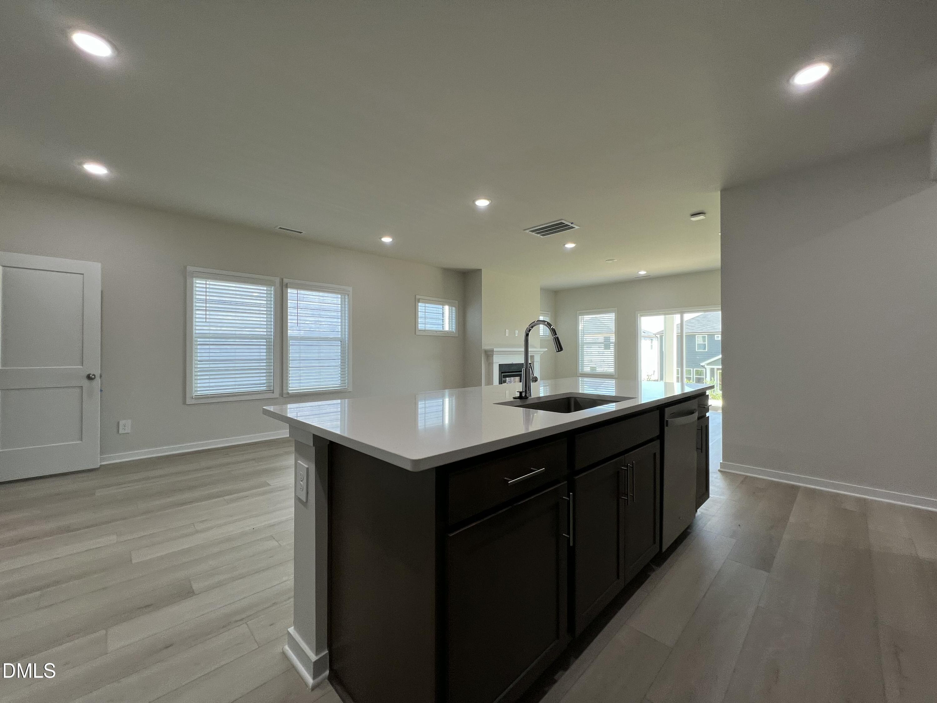 6116 Ivy Brook Trail Property Photo 6