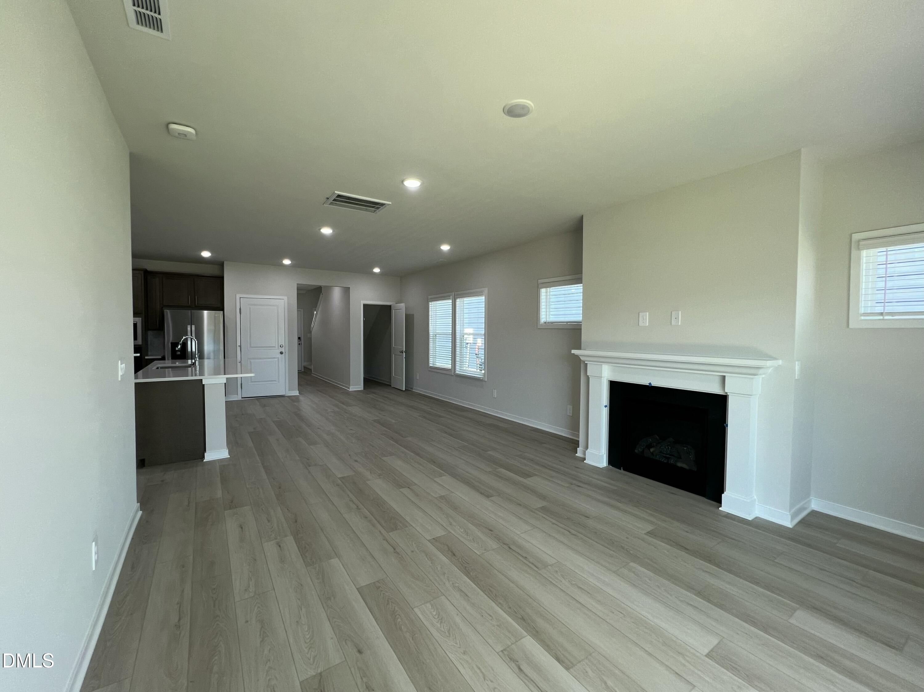 6116 Ivy Brook Trail Property Photo 8