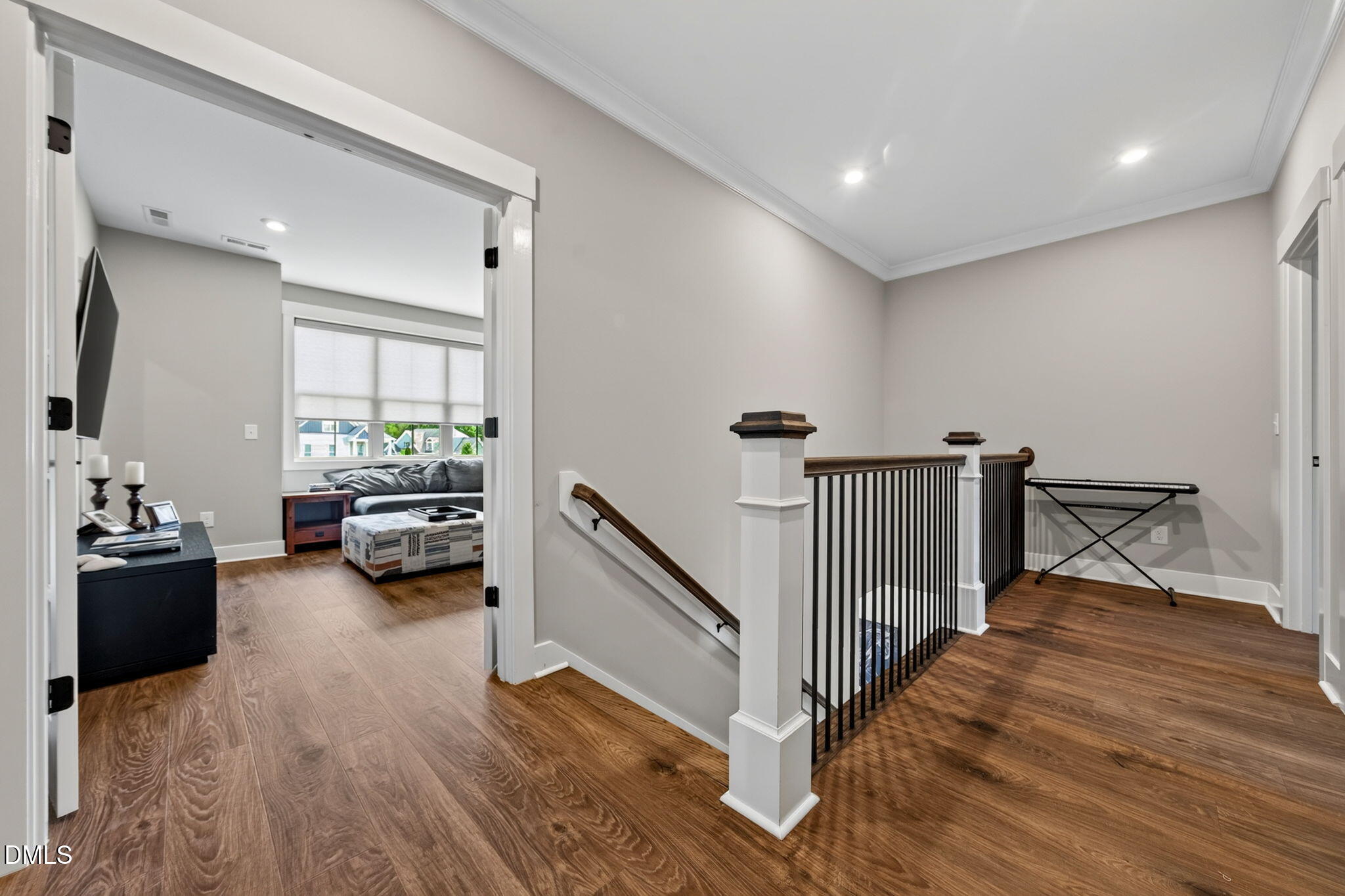 370 Bellini Drive Property Photo 35