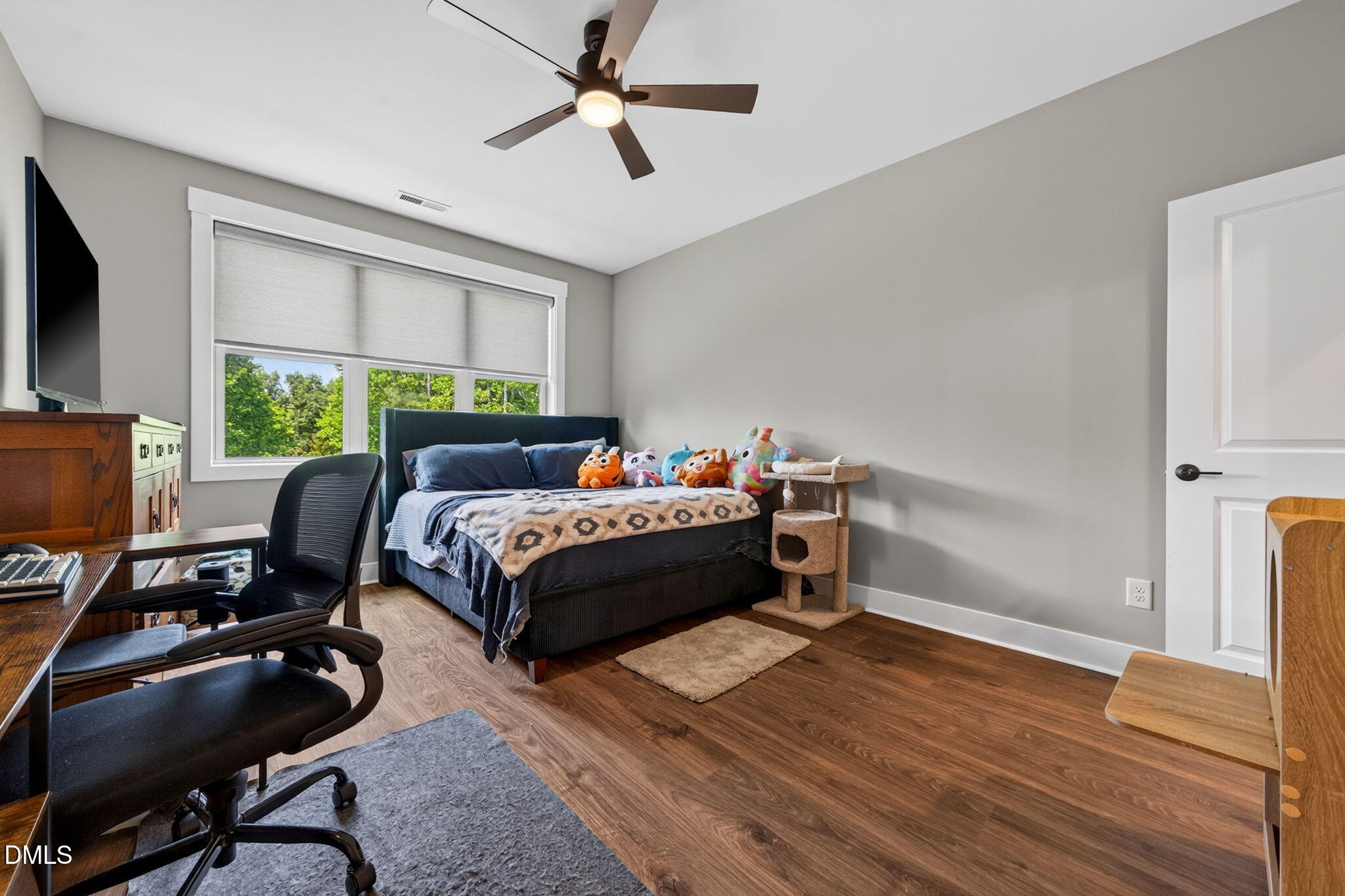 370 Bellini Drive Property Photo 46