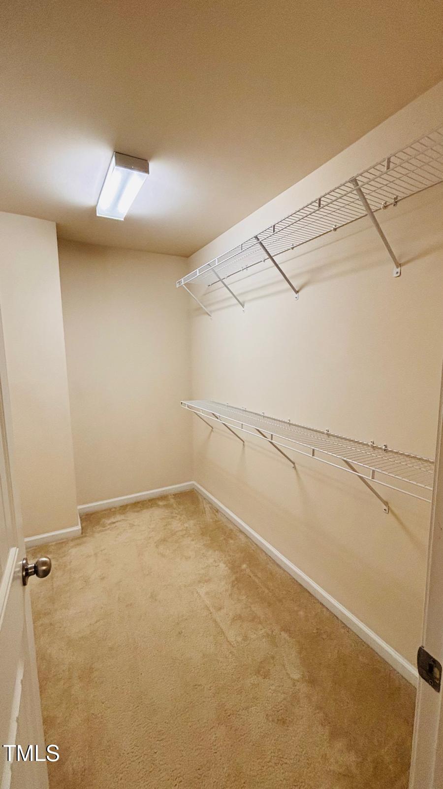 522 Denhoff Drive Property Photo 22