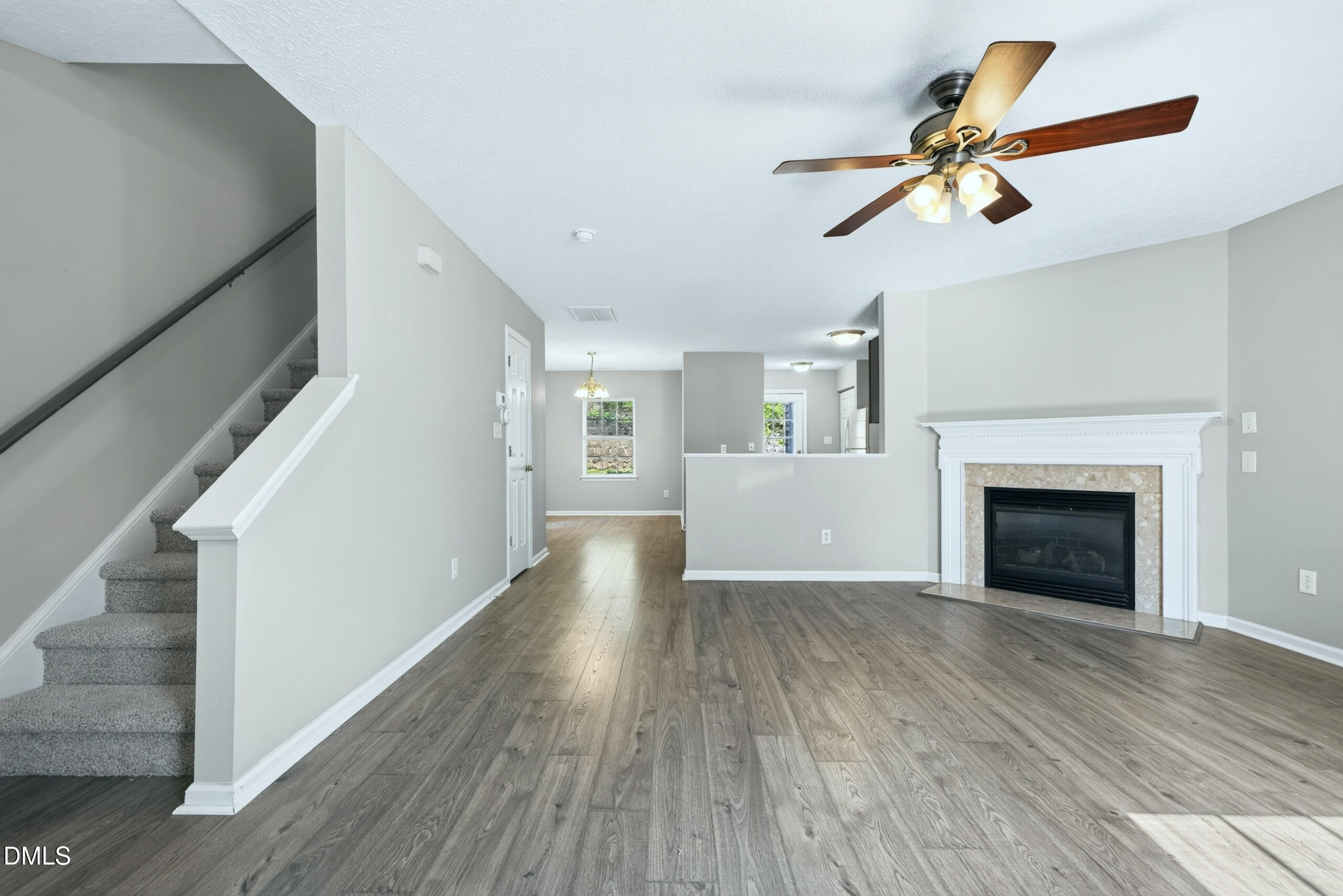 3412 Tarleton W Property Photo 5