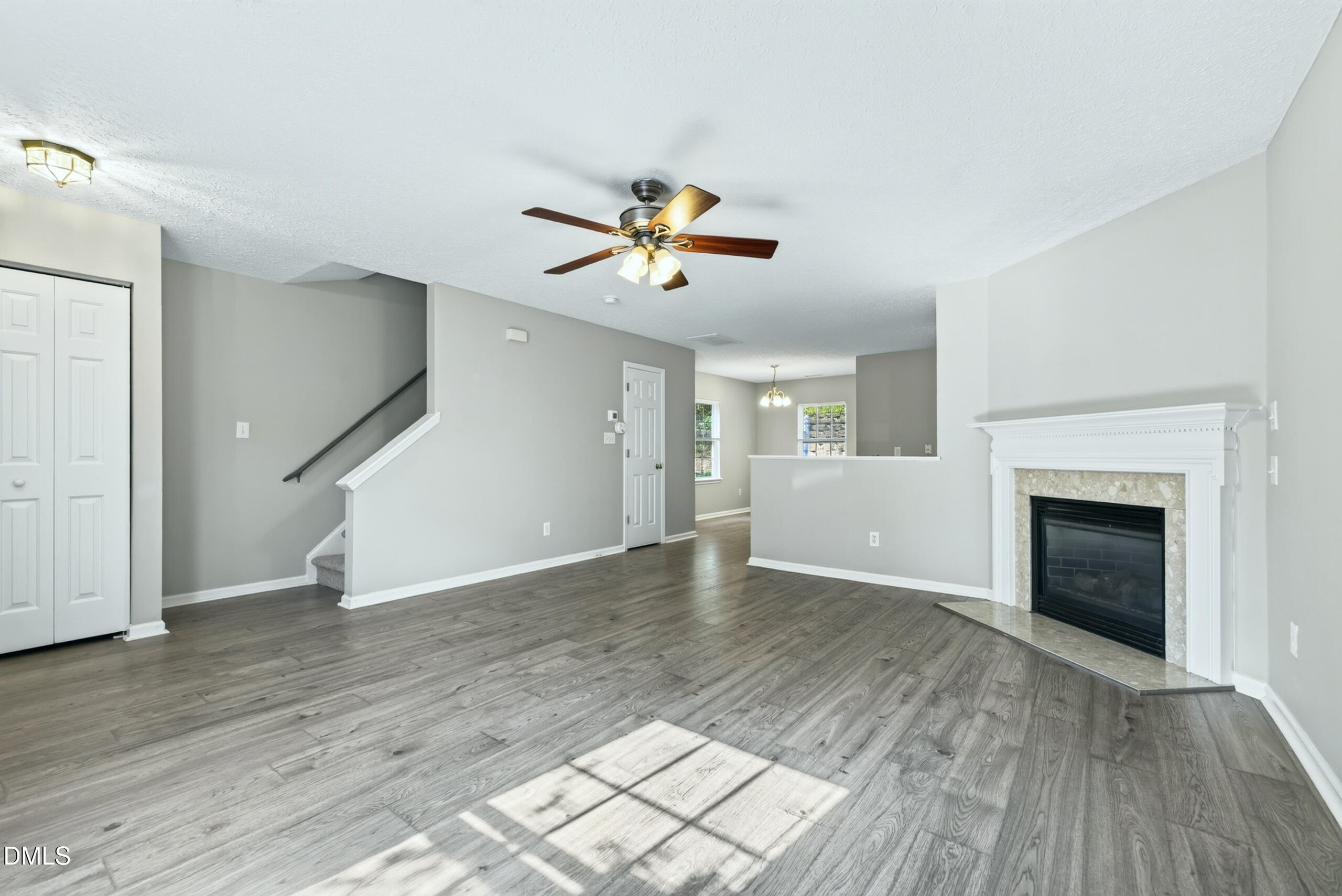 3412 Tarleton W Property Photo 6
