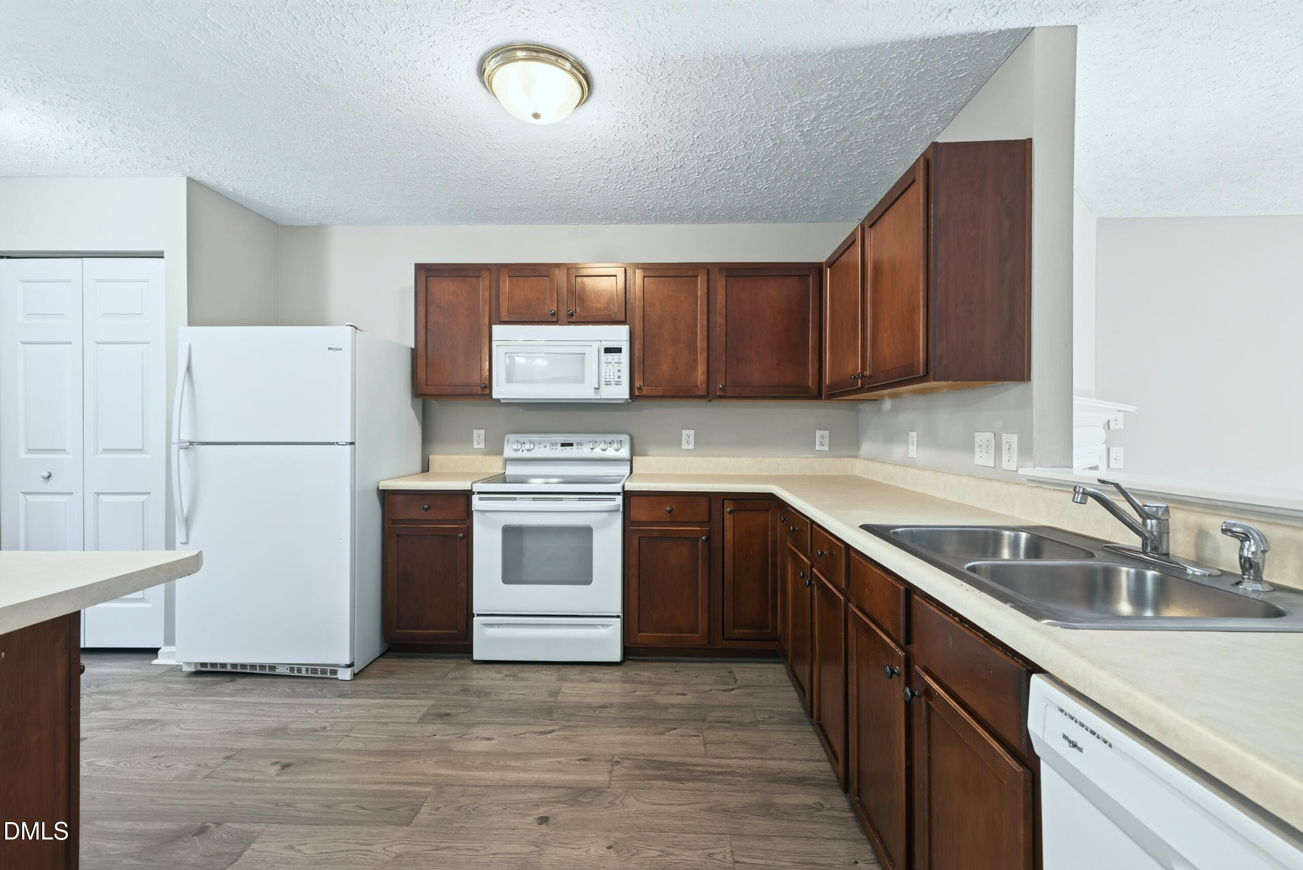 3412 Tarleton W Property Photo 14