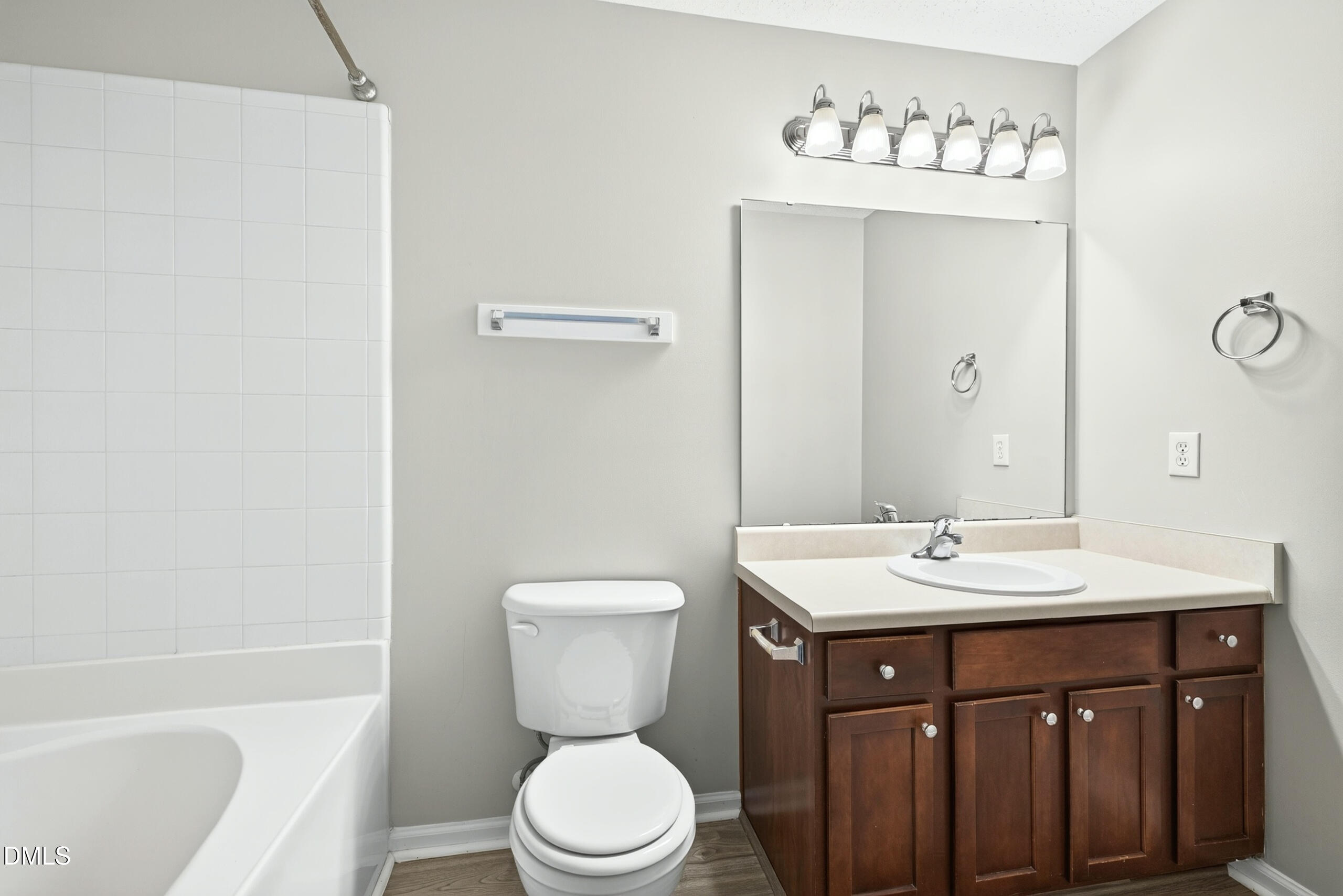 3412 Tarleton W Property Photo 28