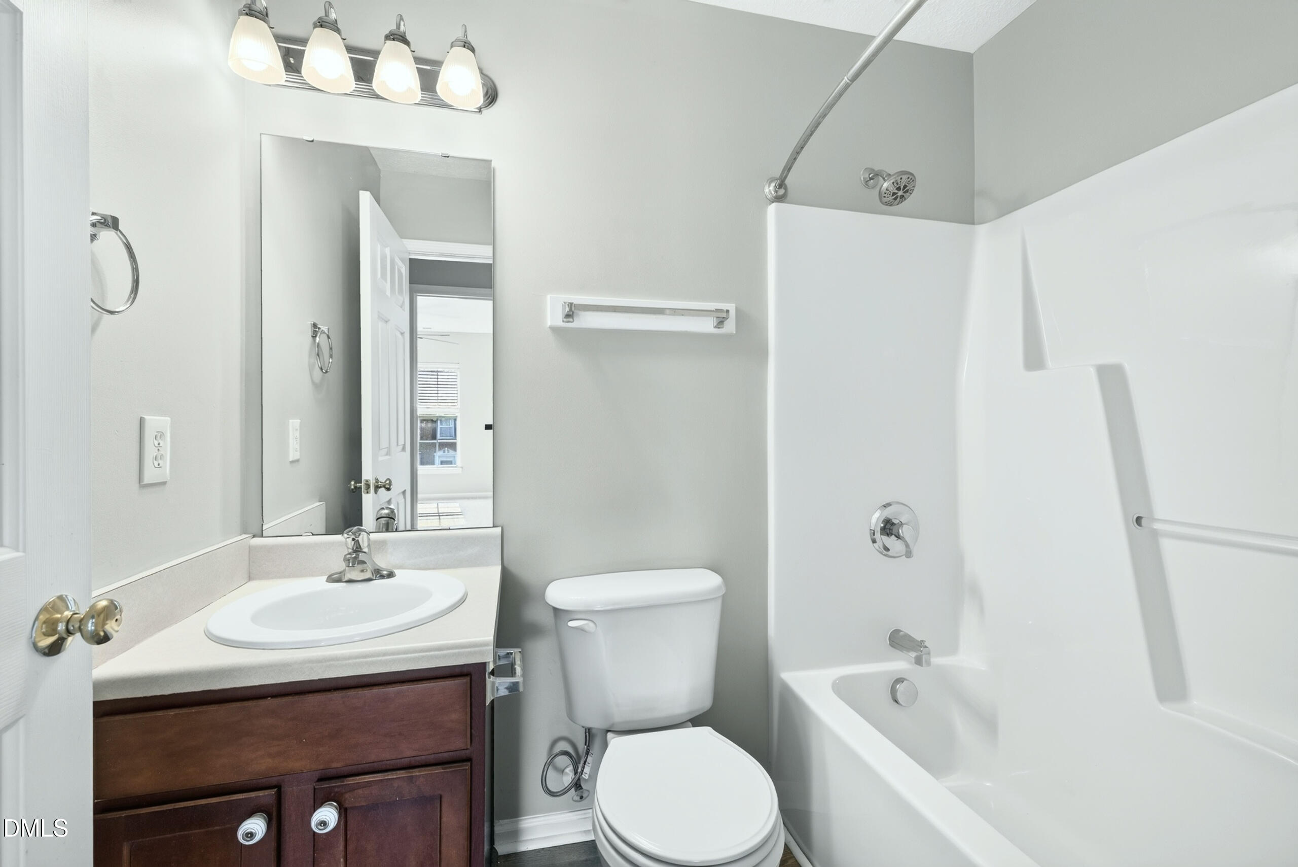 3412 Tarleton W Property Photo 36