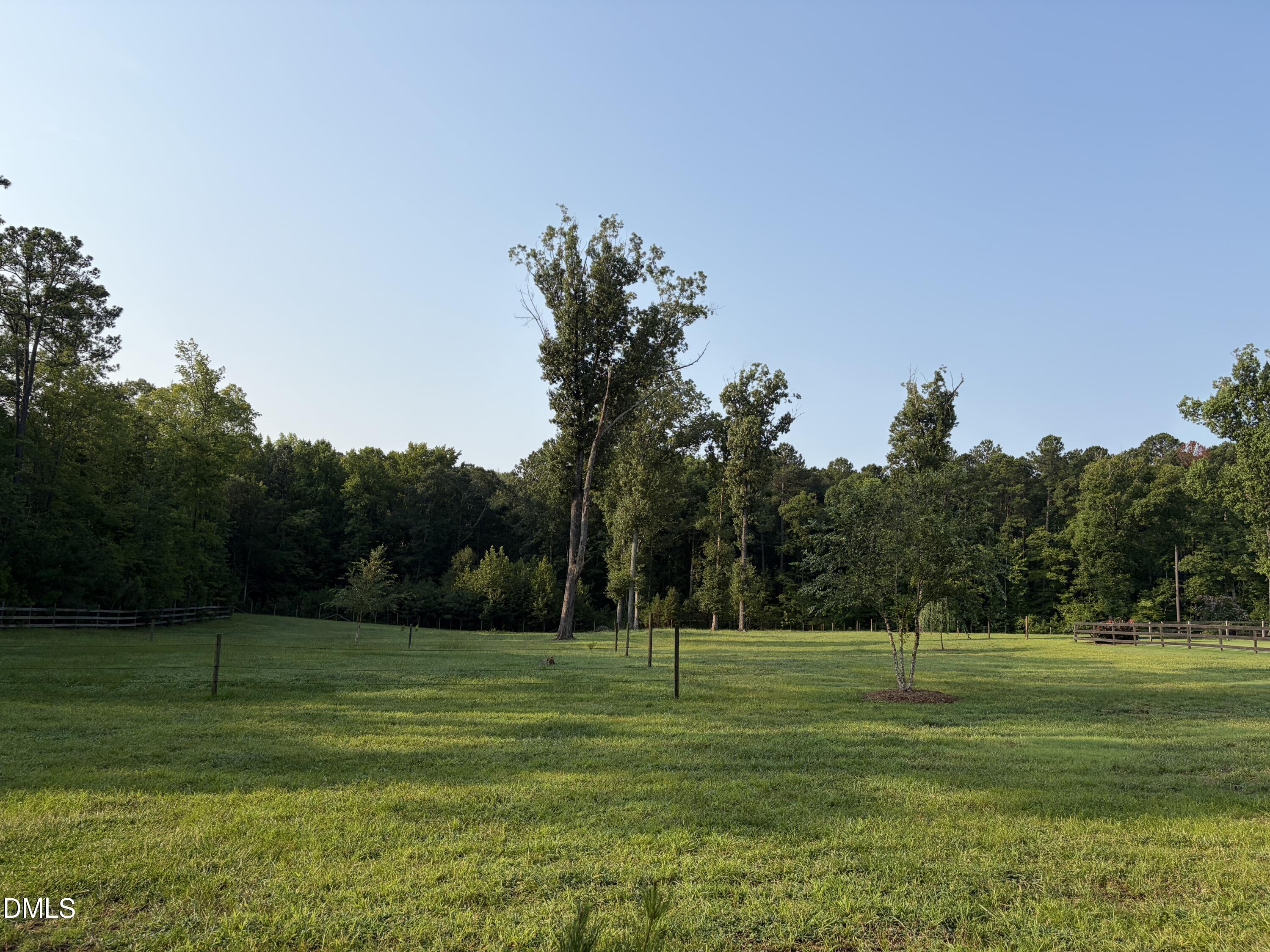 275 Hickory Trace Lane Property Photo 5