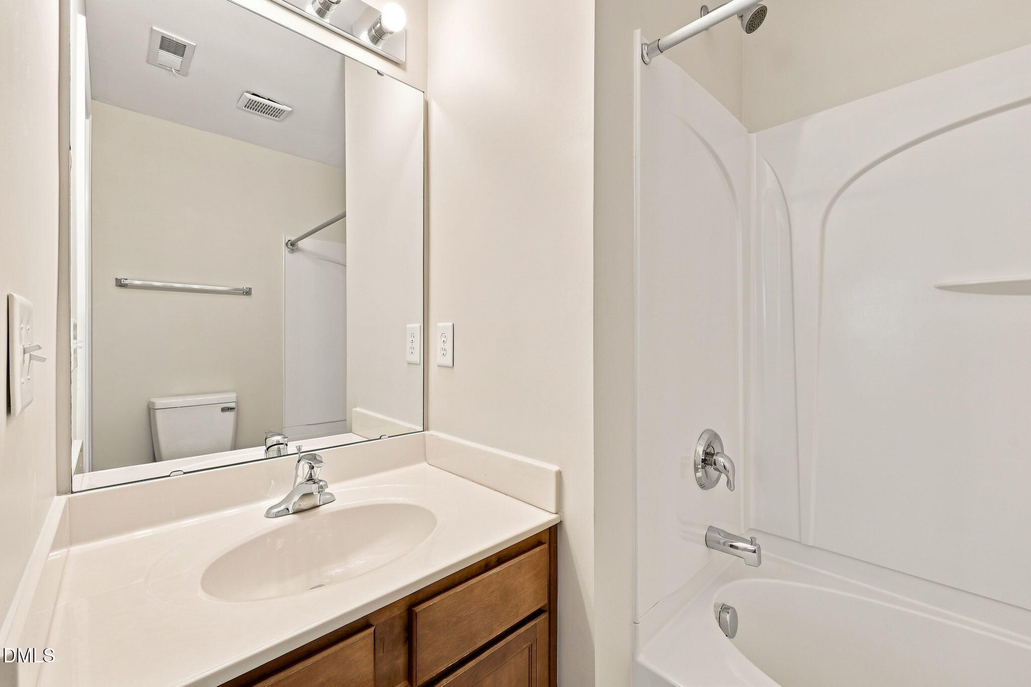 100 Stratford Lakes Drive 127 Property Photo 22