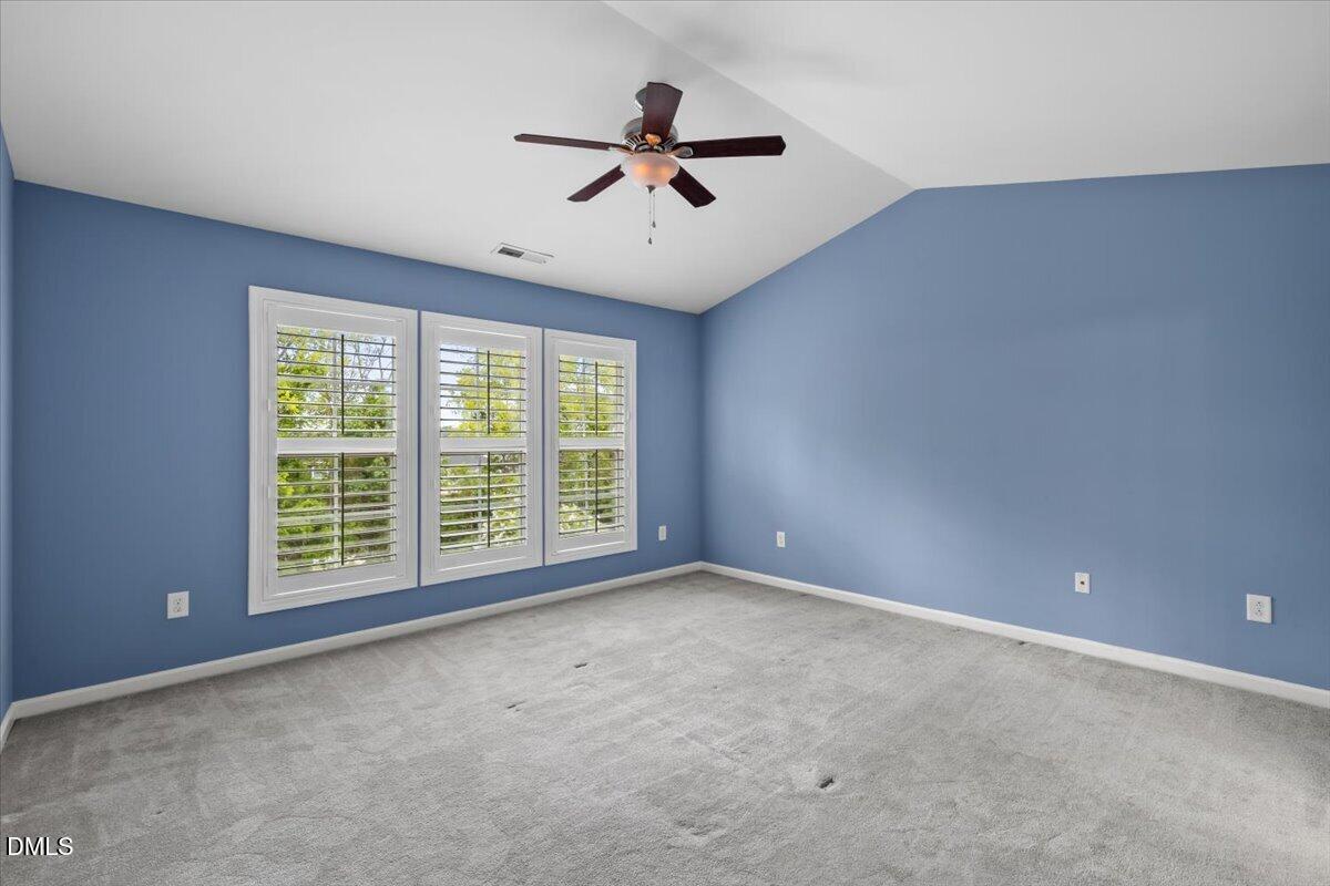 8217 Yaxley Hall Drive Property Photo 11