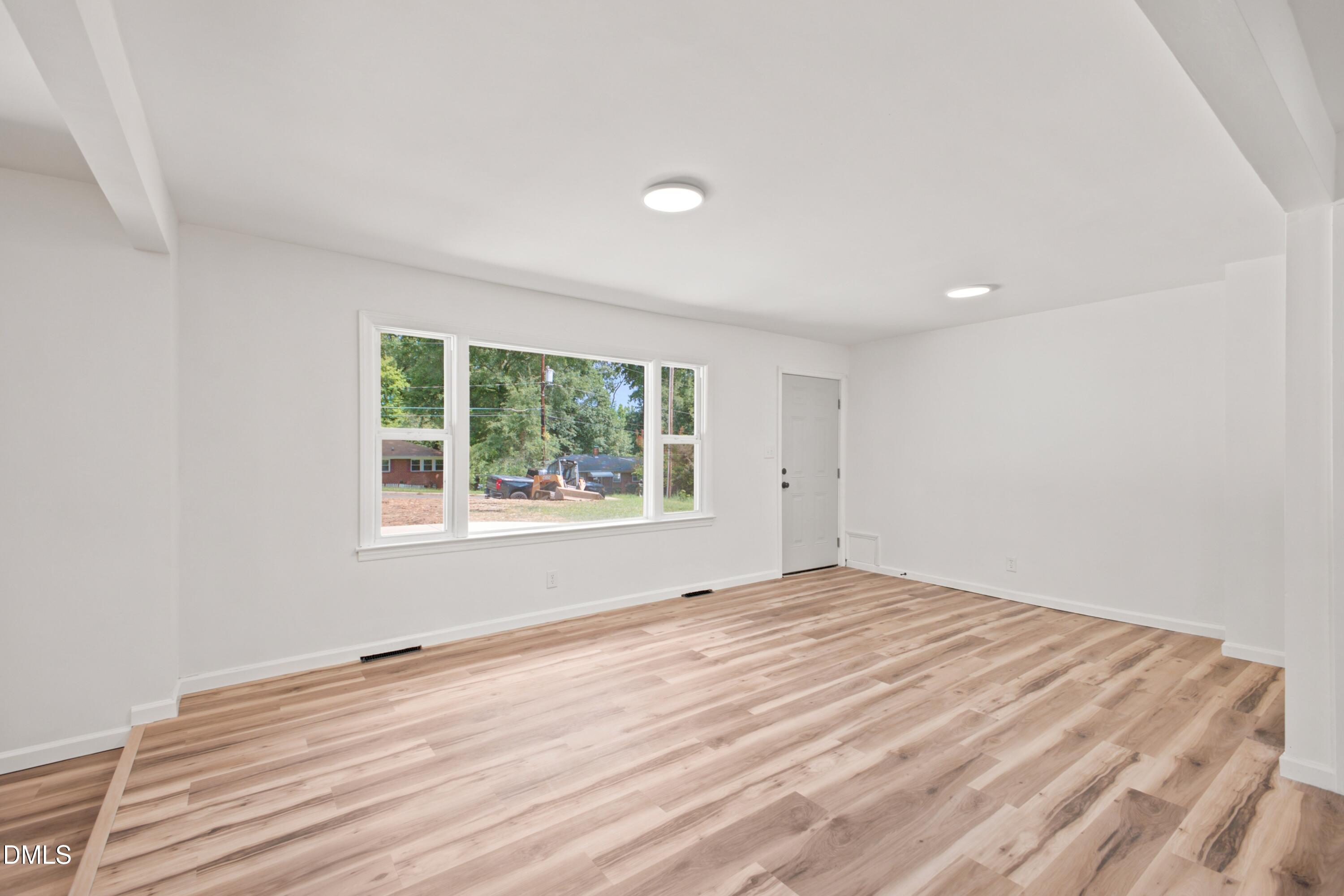 1106 Cherry Drive Property Photo 8