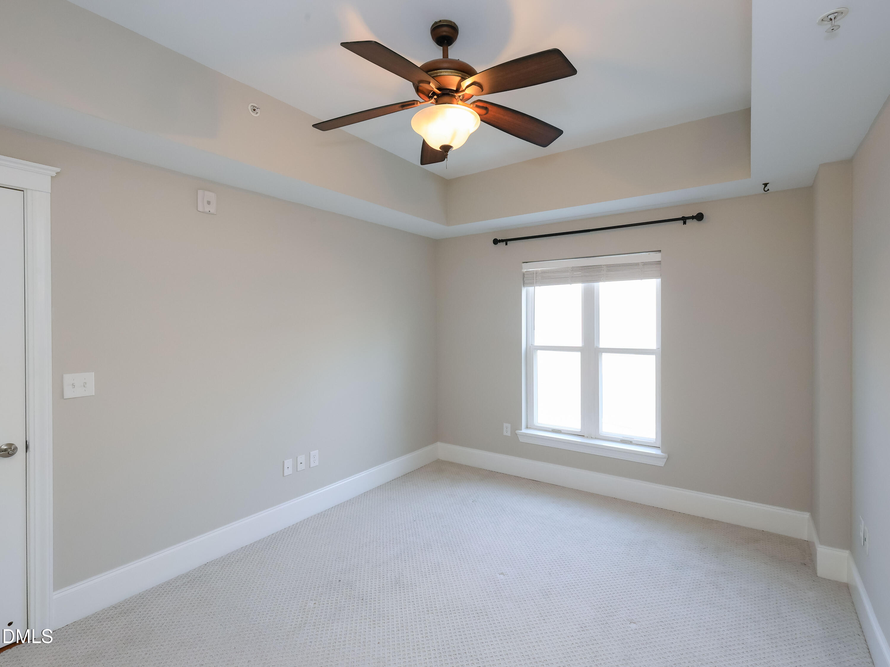 222 Glenwood Avenue 410 Property Photo 13