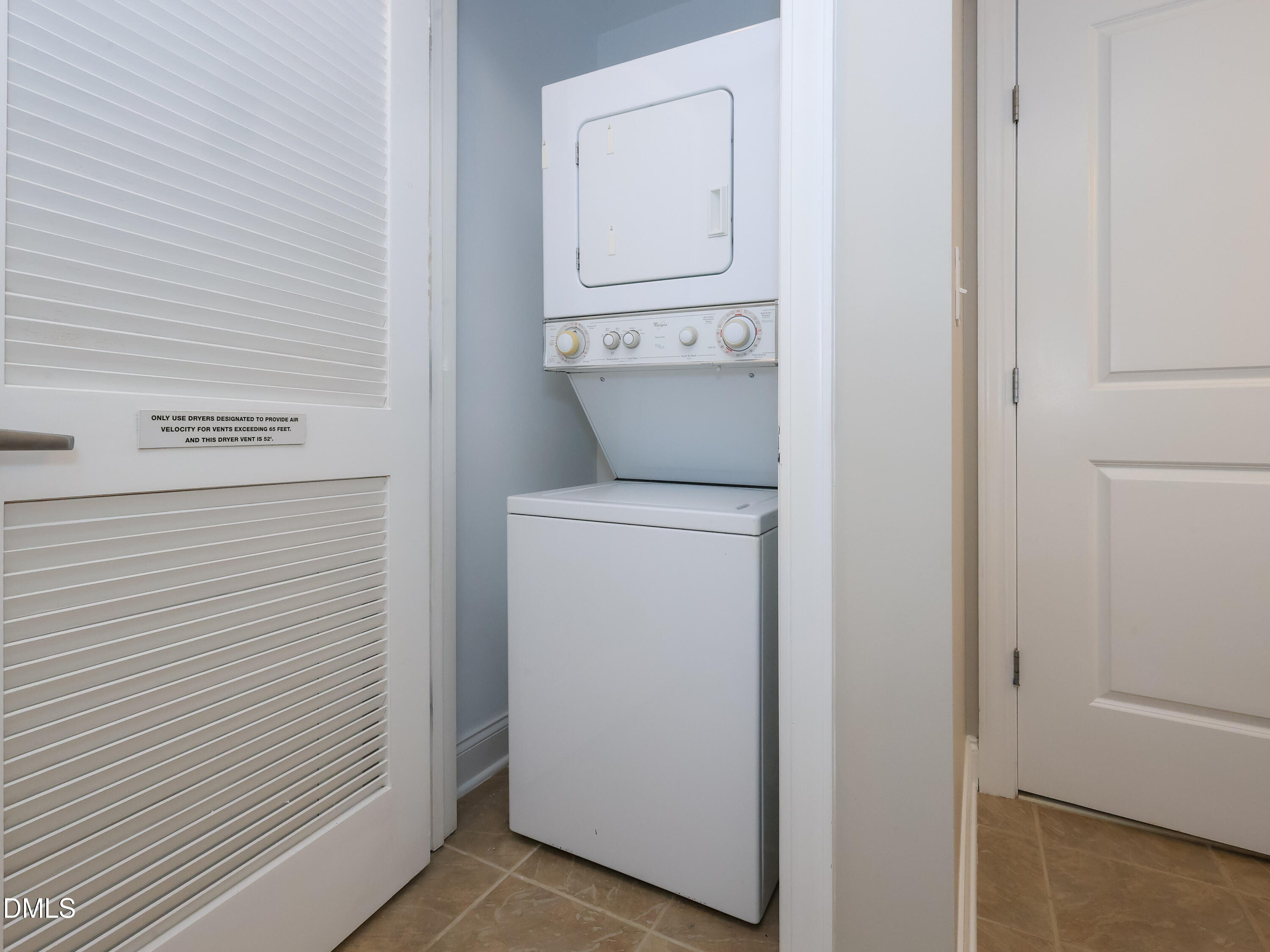 222 Glenwood Avenue 410 Property Photo 20