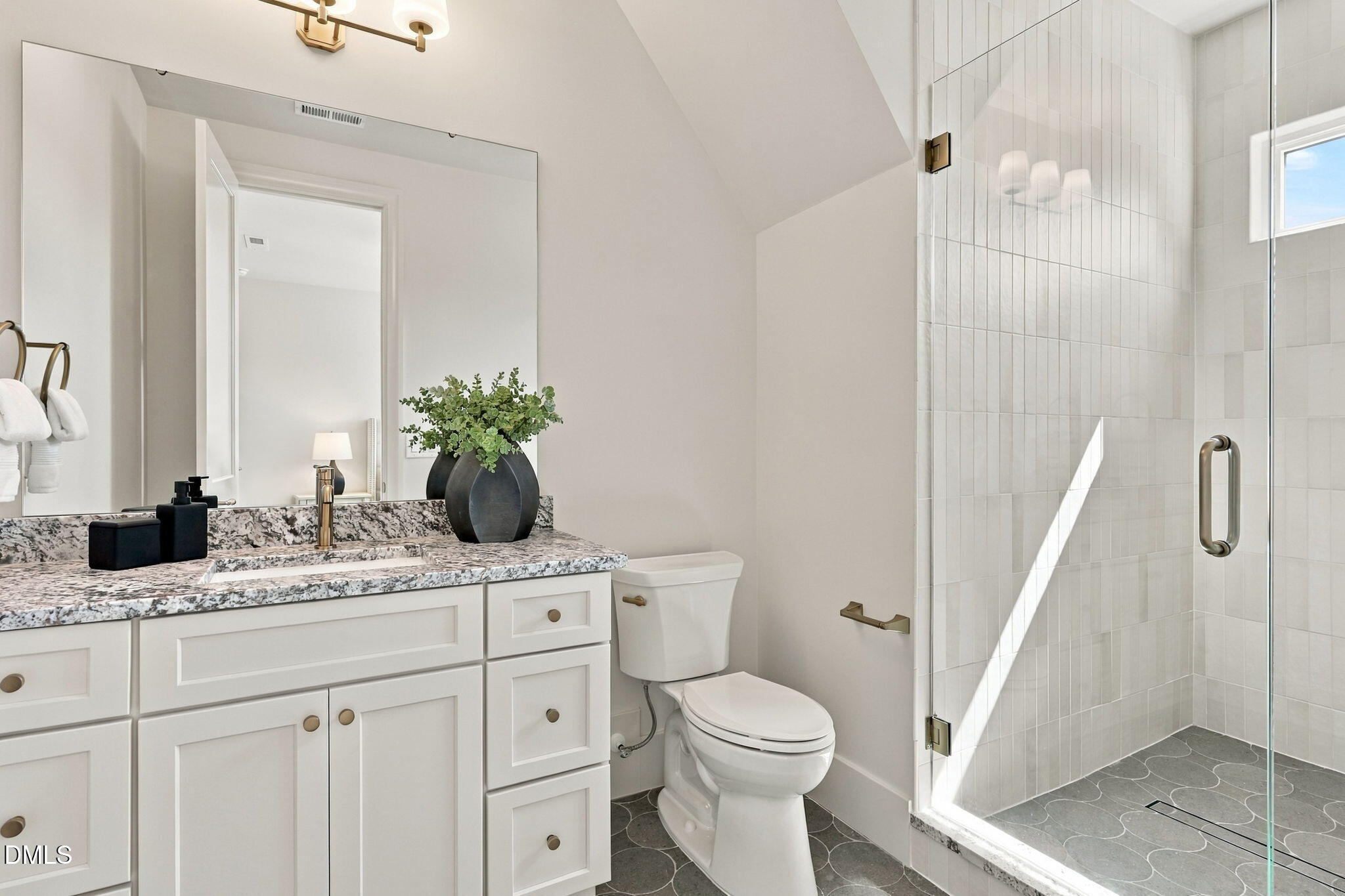 2417 Rosslare Mews Lane Property Photo 29
