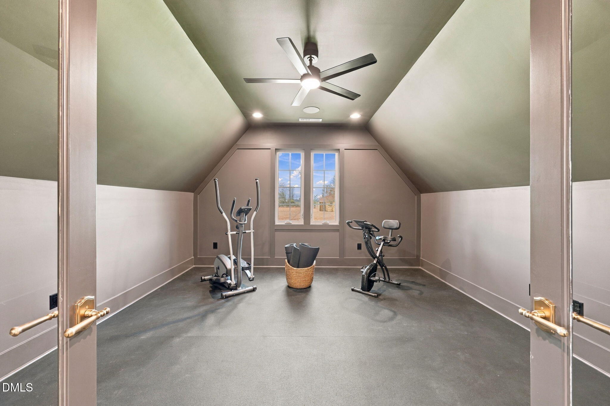 2417 Rosslare Mews Lane Property Photo 37