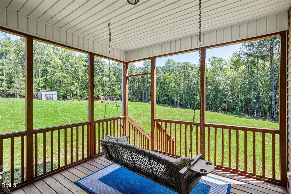 174 Split Rock Way Property Photo 3