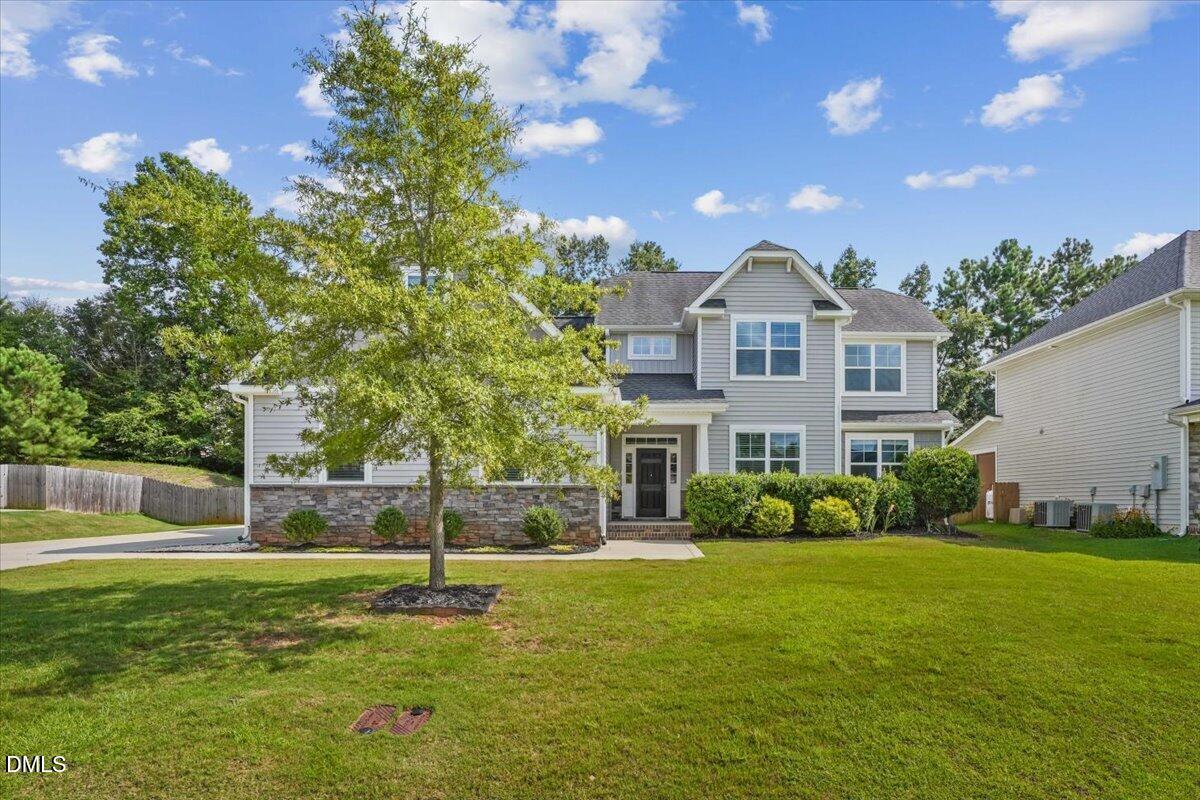 125 Tarkenton Court Property Photo 1