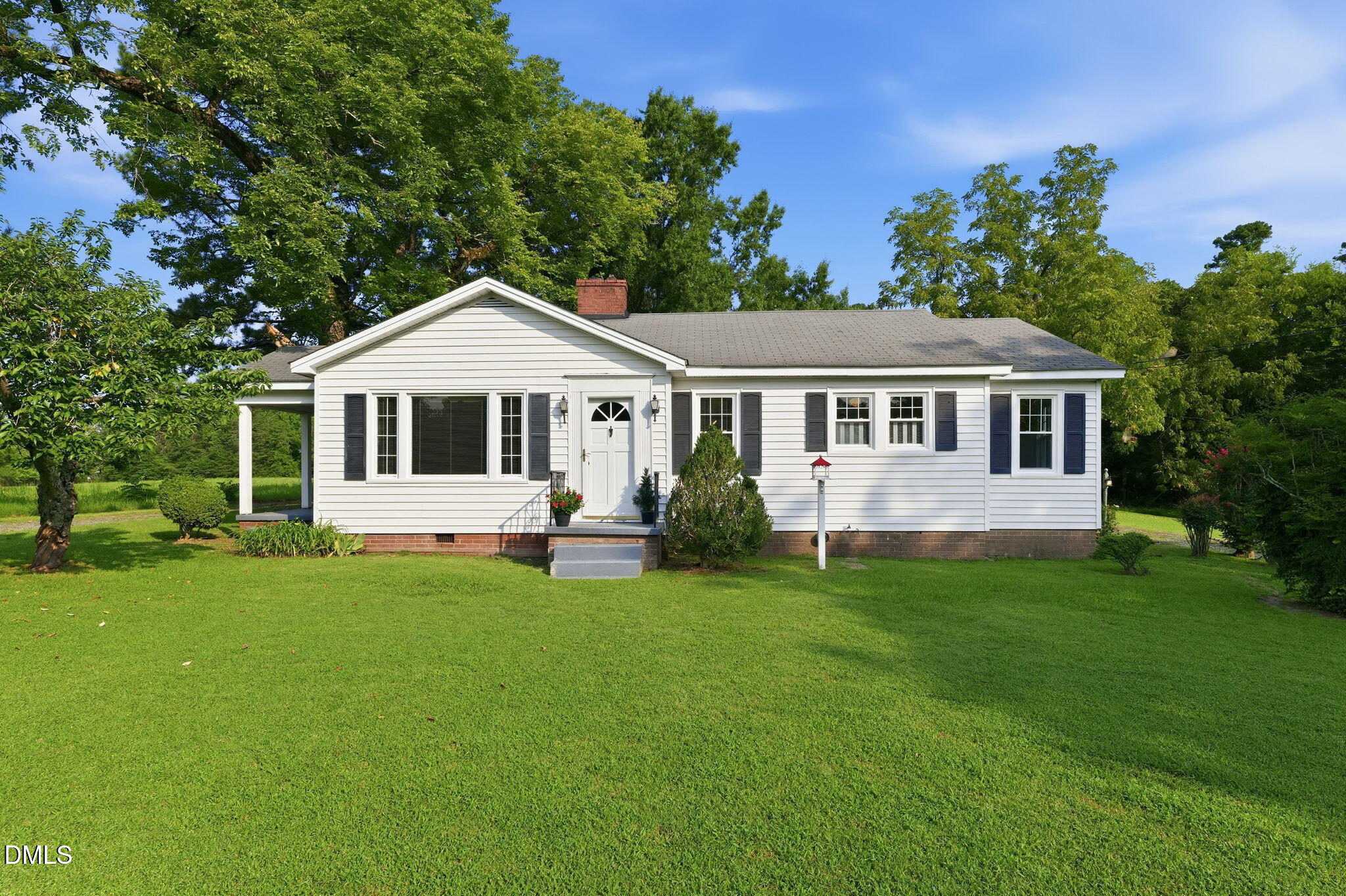 6129 Kimesville Road Property Photo 1