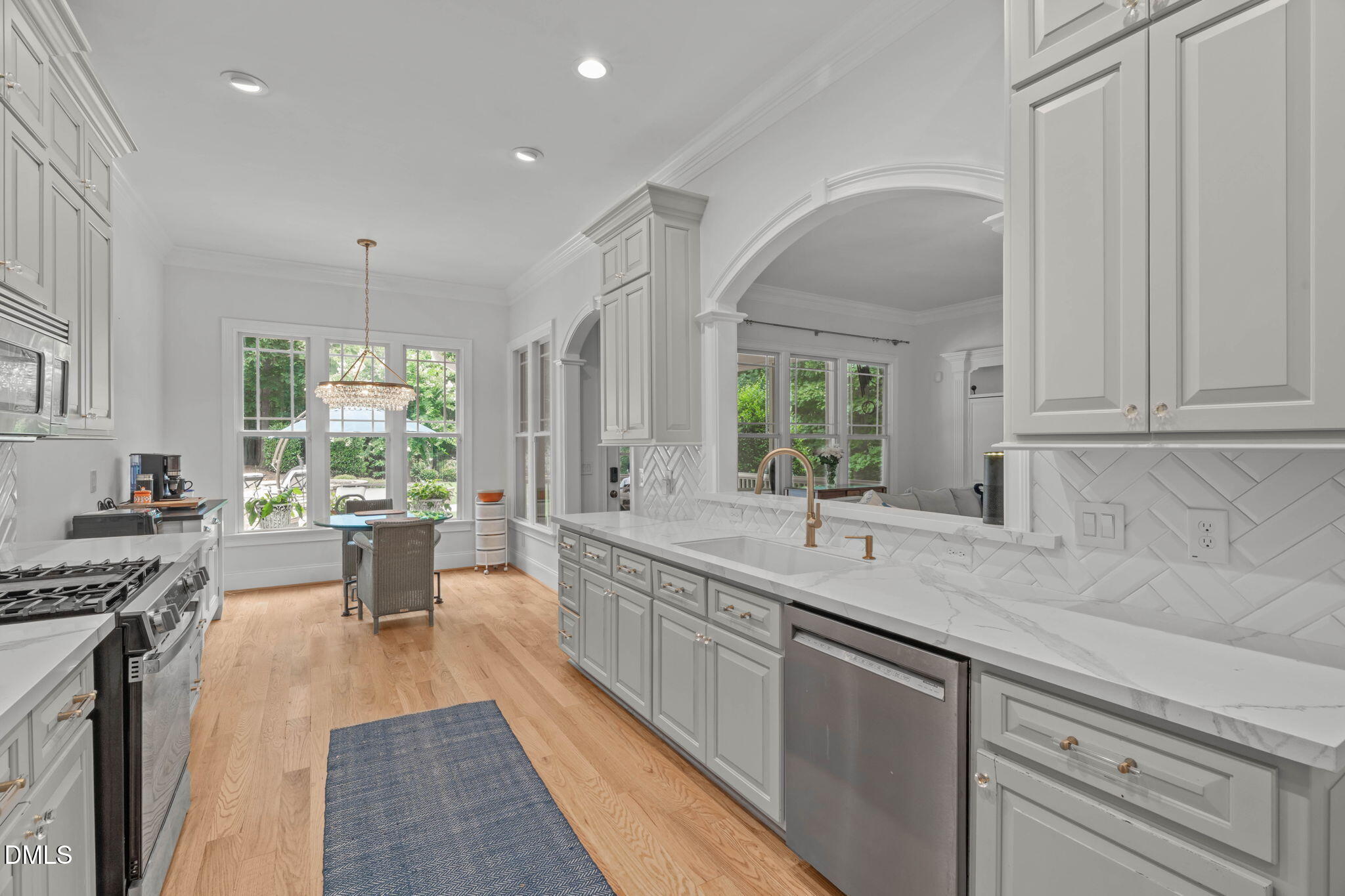 200 Middle Creek Park Avenue Property Photo 9