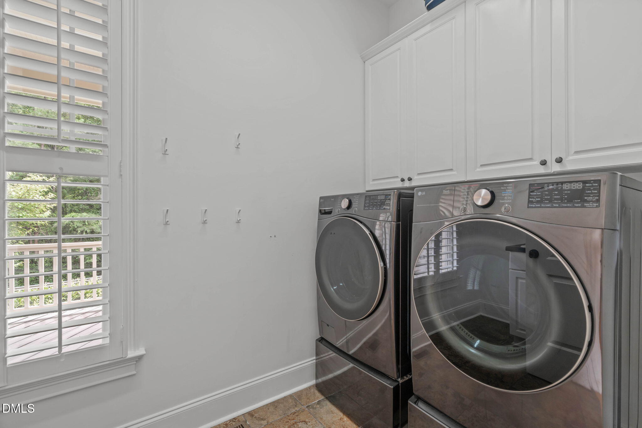 200 Middle Creek Park Avenue Property Photo 18
