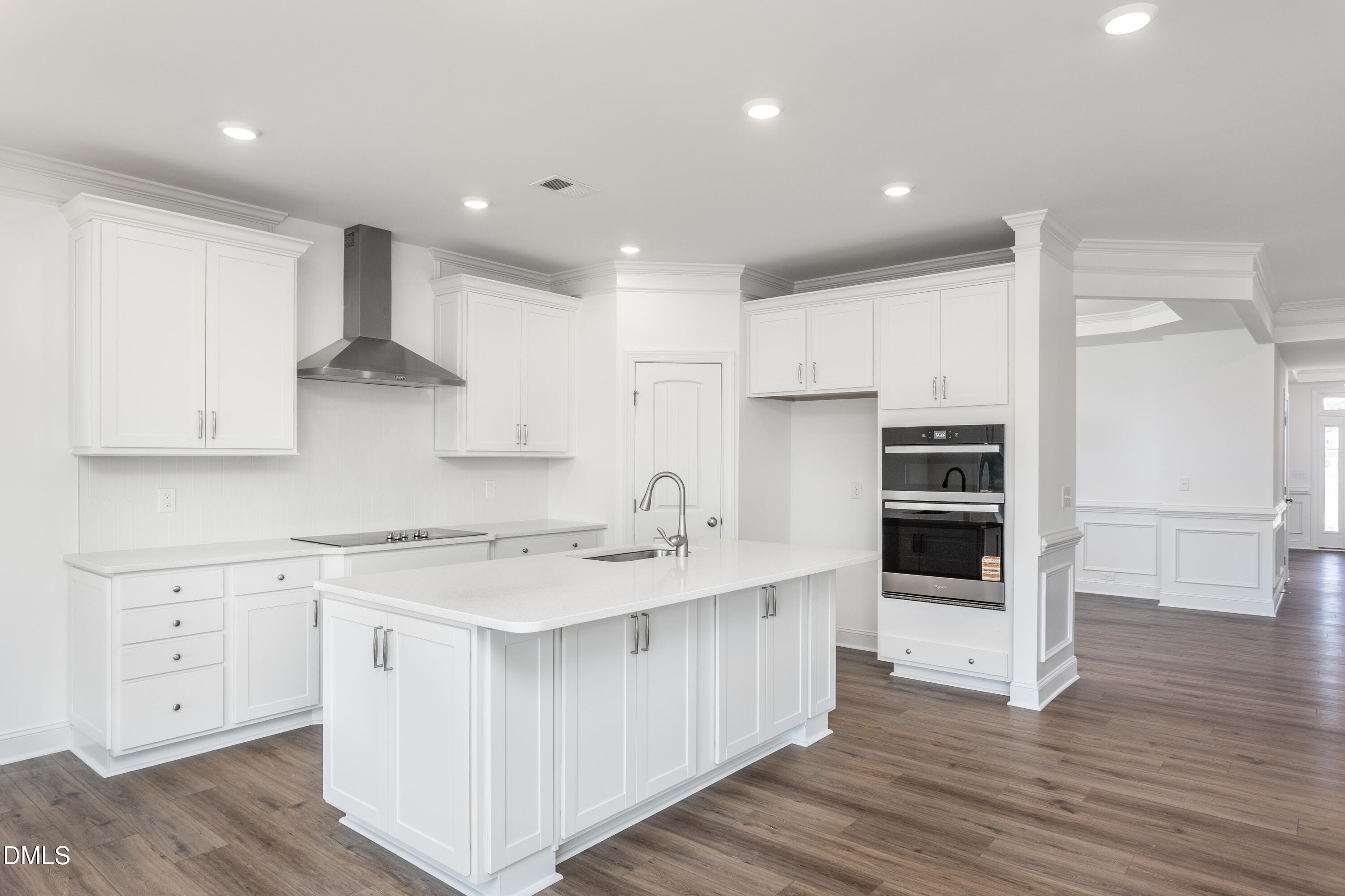 18 Rustic Woods Court Property Photo 4