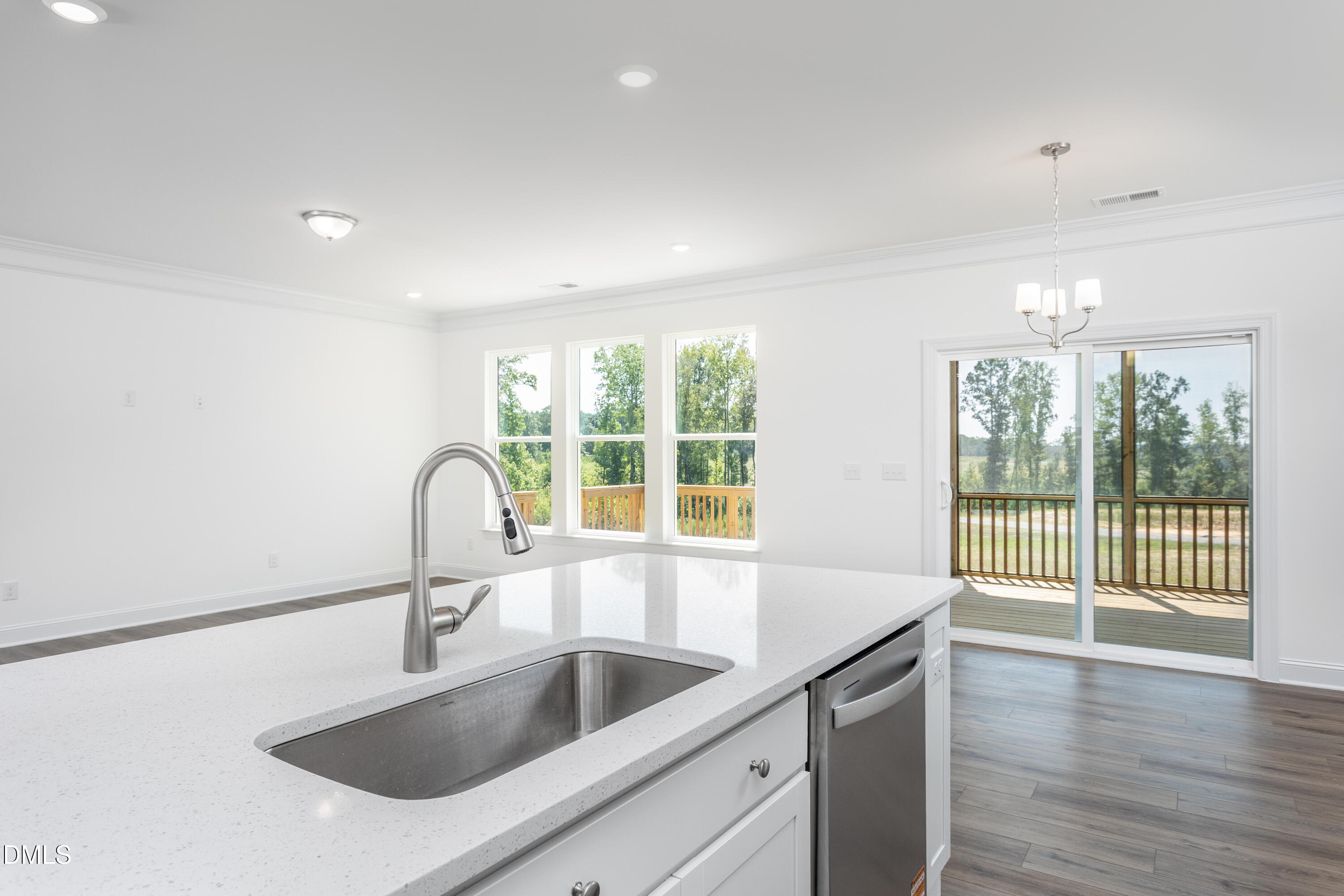 18 Rustic Woods Court Property Photo 5