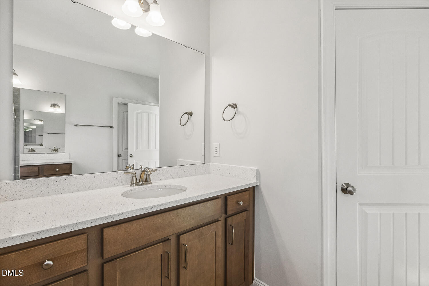 18 Rustic Woods Court Property Photo 34