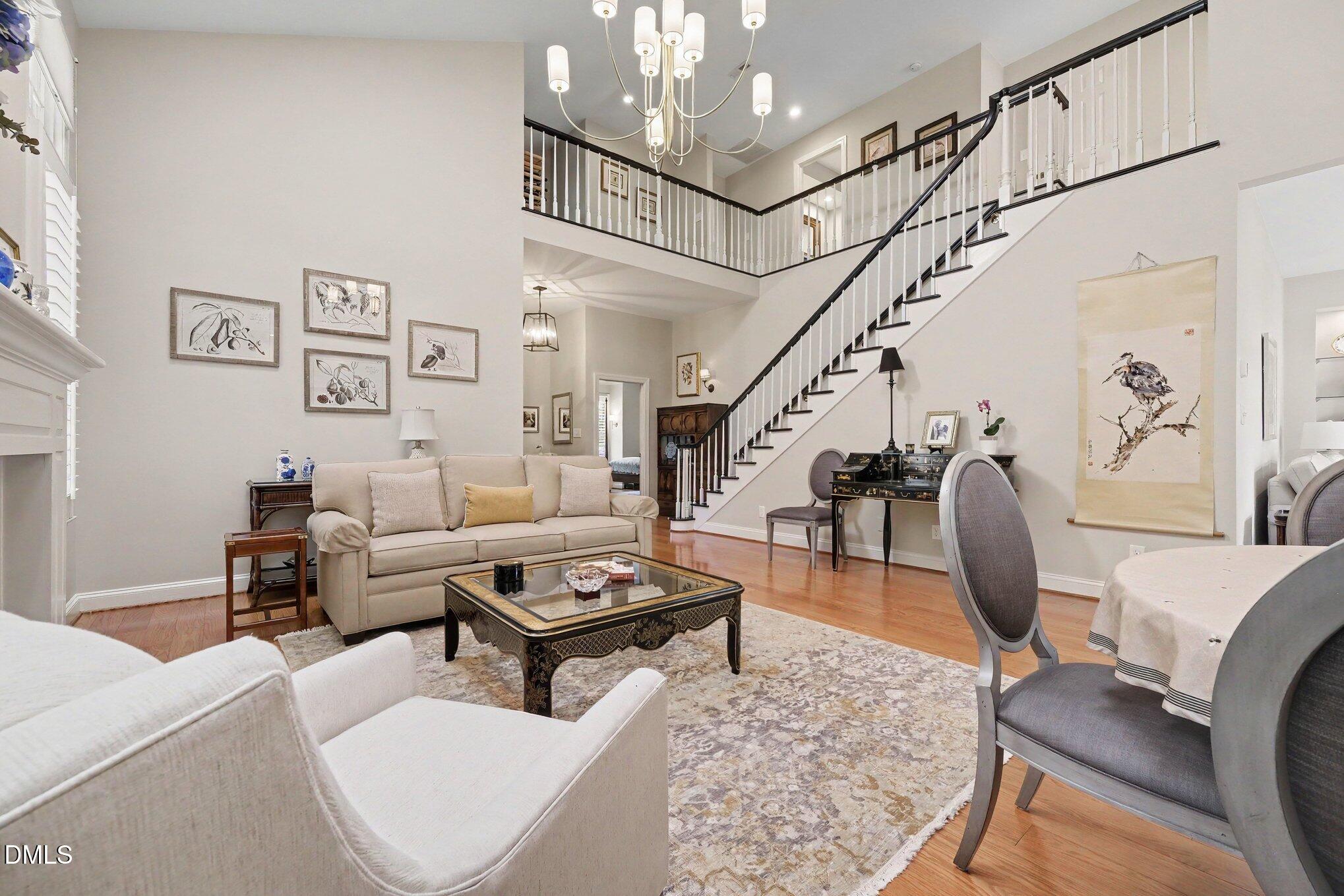 2 E Madison Property Photo 9