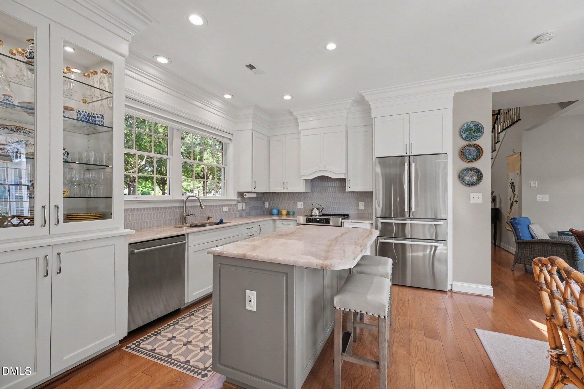 2 E Madison Property Photo 11