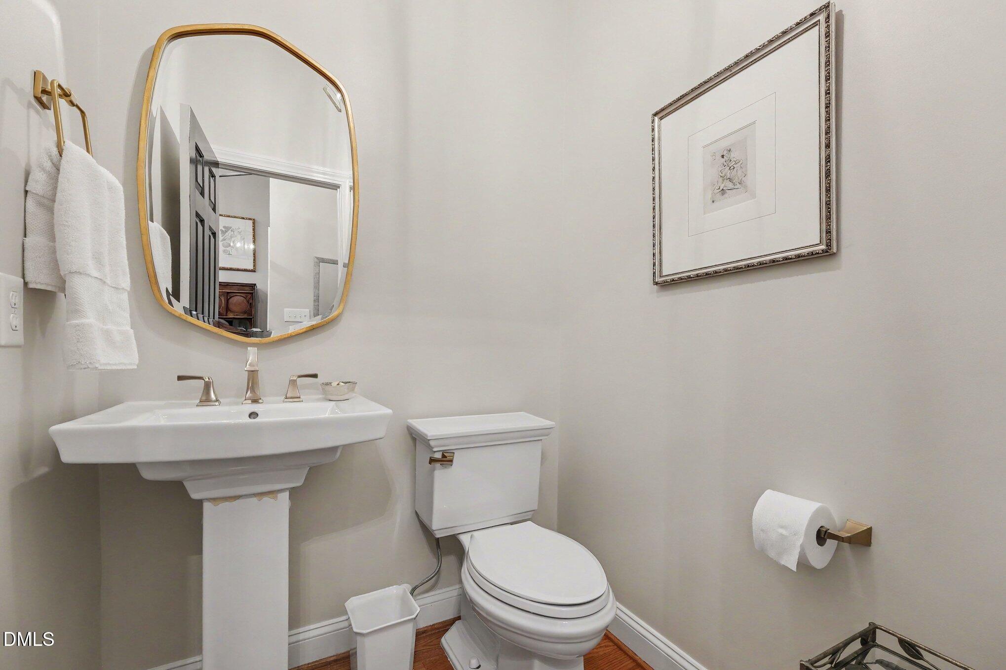 2 E Madison Property Photo 19