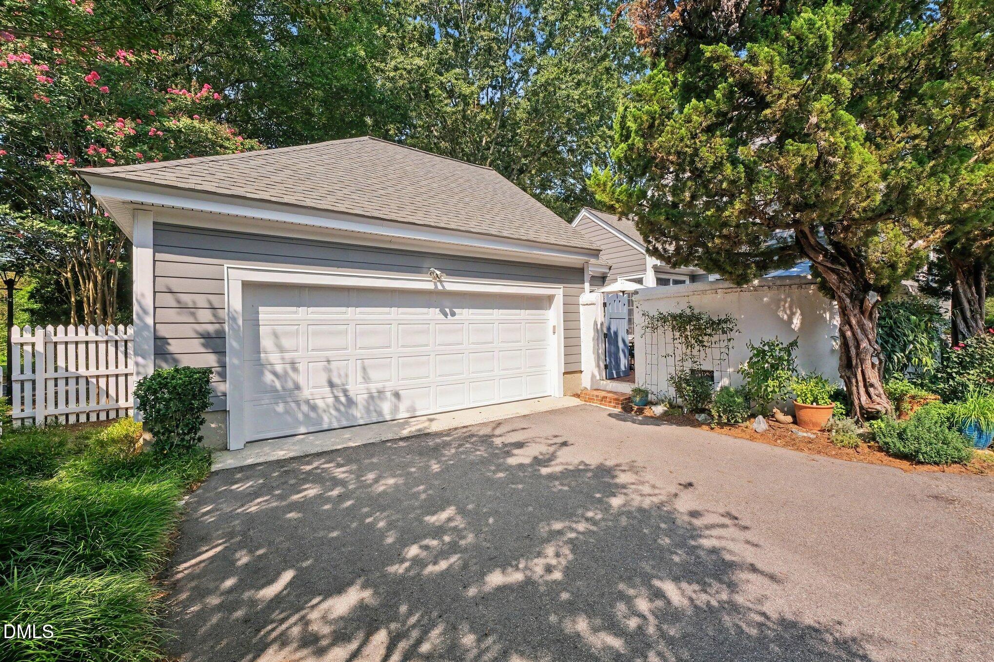 2 E Madison Property Photo 36