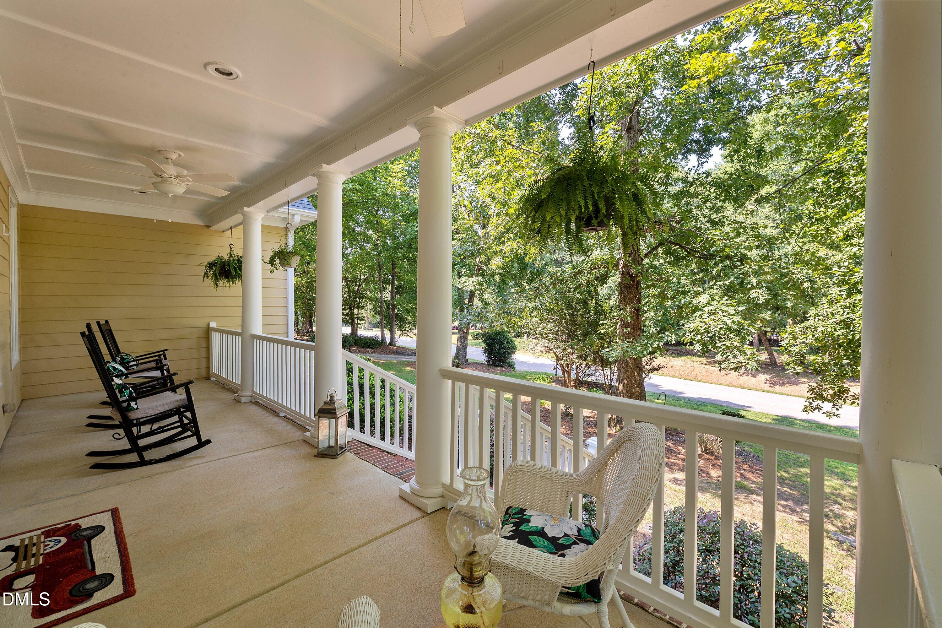 7405 Duncans Ridge Way Property Photo 5