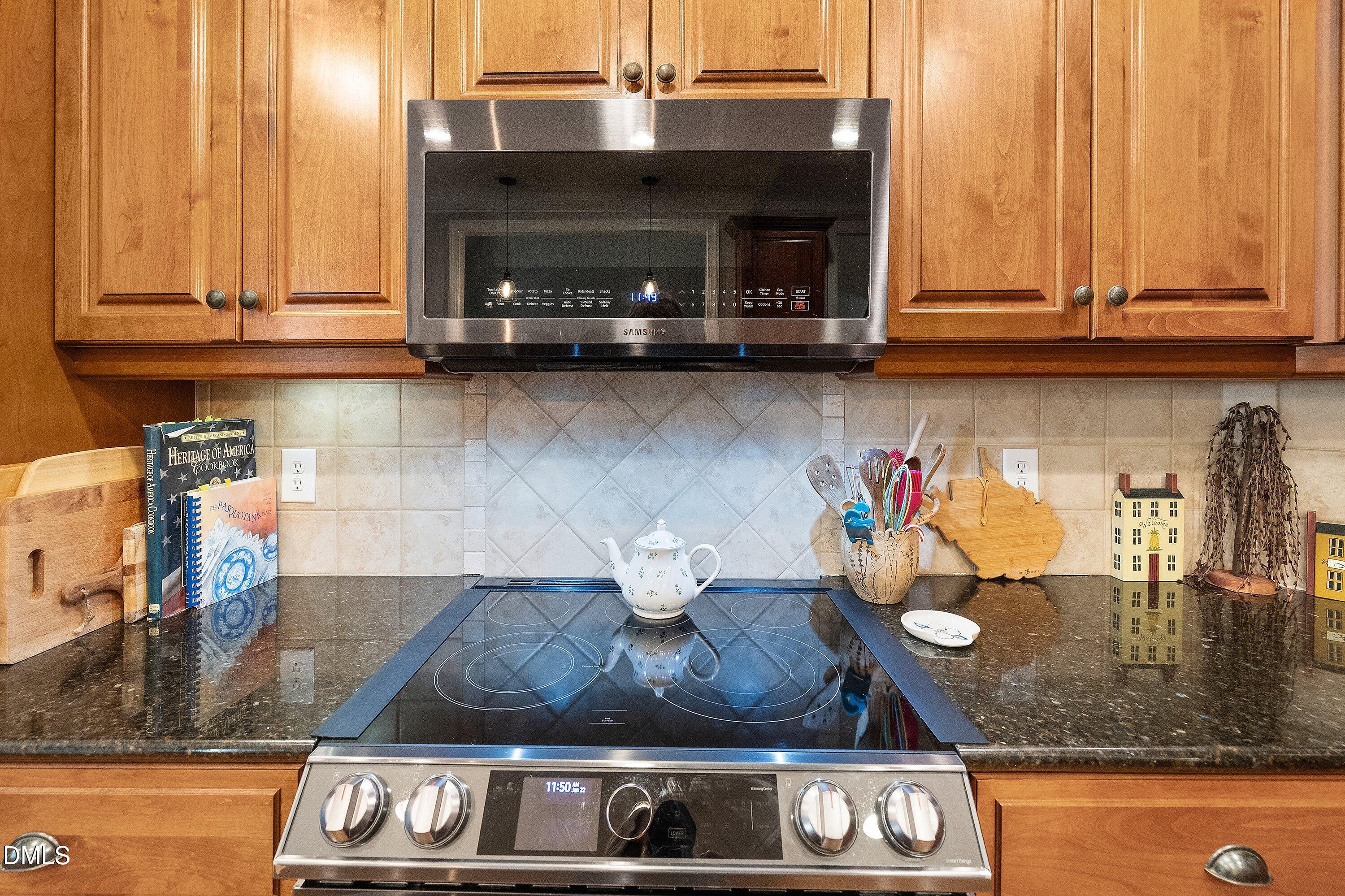 7405 Duncans Ridge Way Property Photo 15