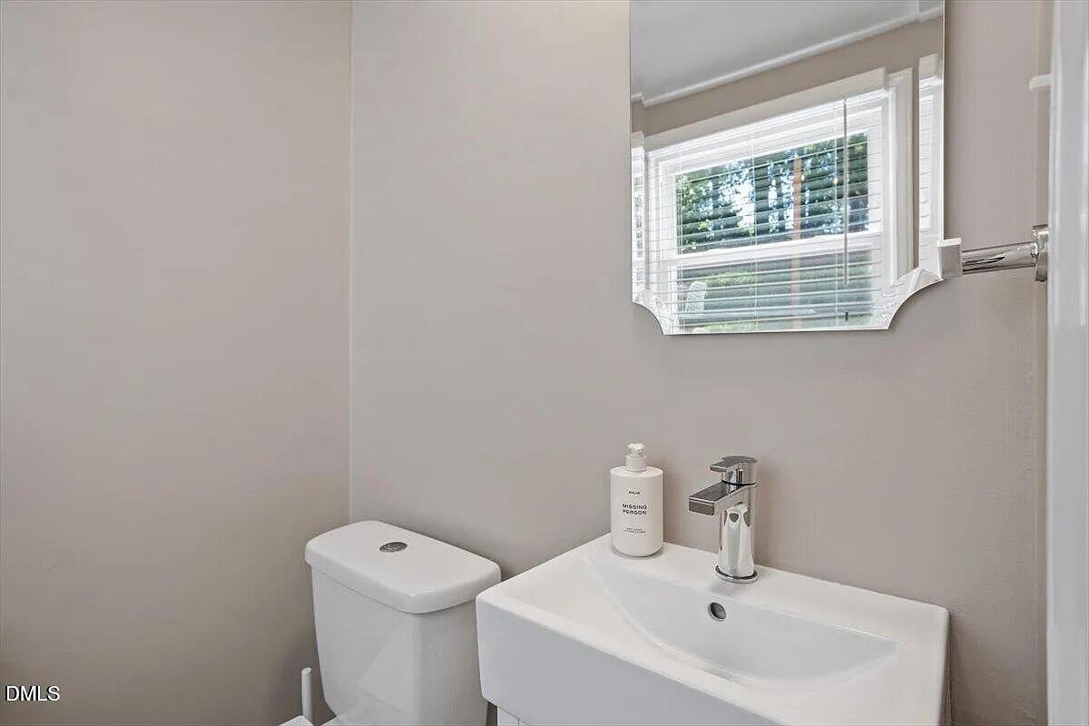 5408 Farley Drive 03 Property Photo 29