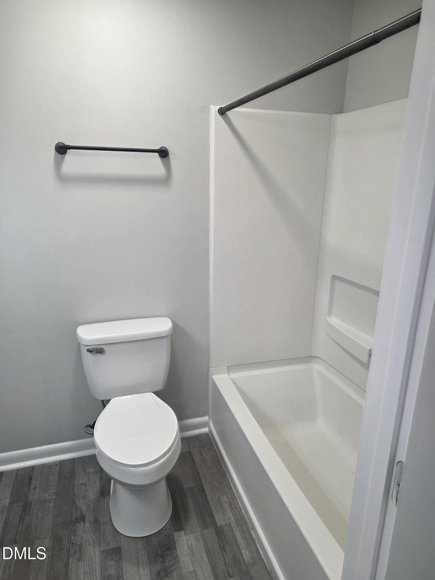 1411 Collegiate 204 Property Photo 5