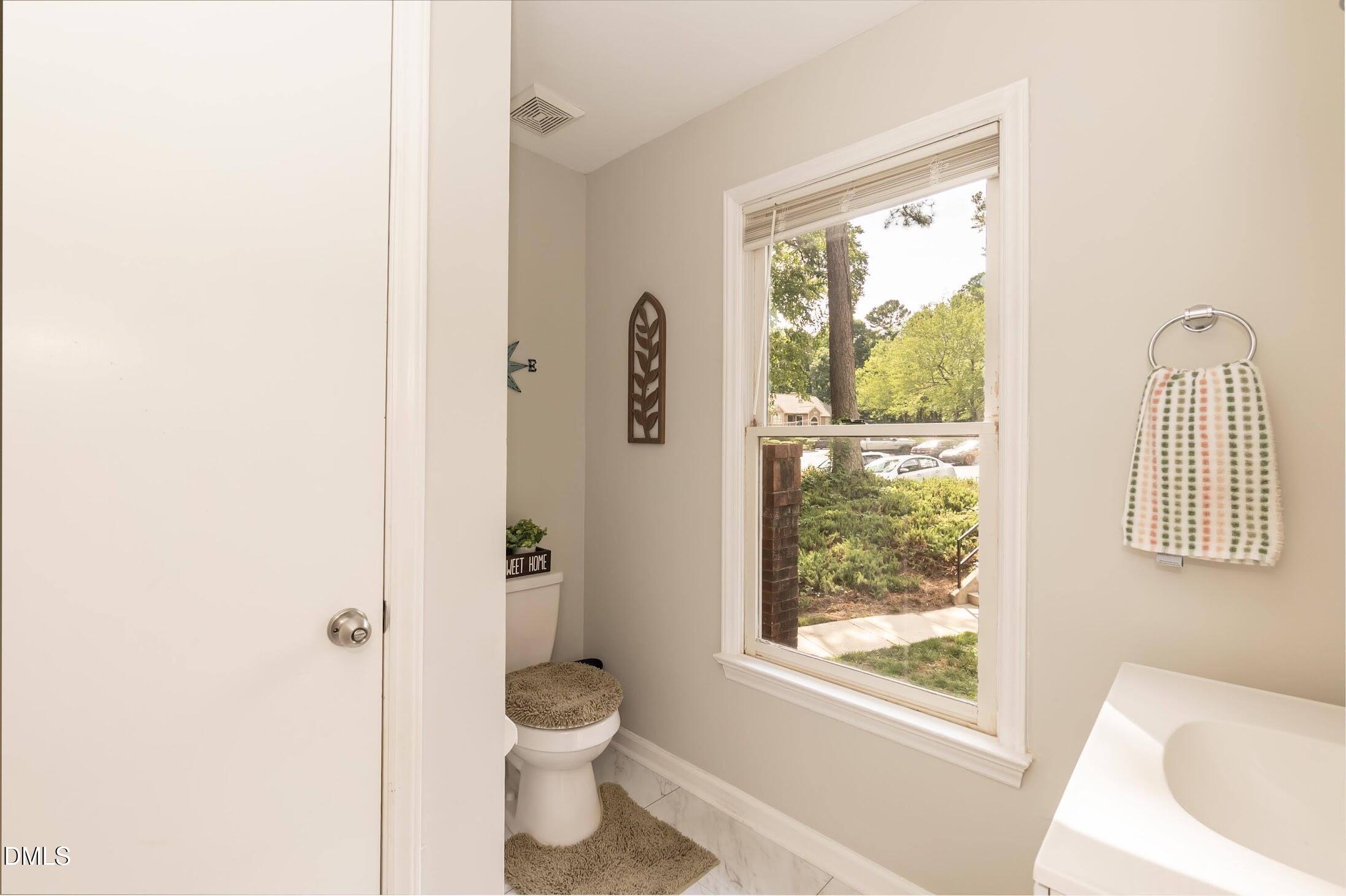 107 Killam Court 1c Property Photo 16