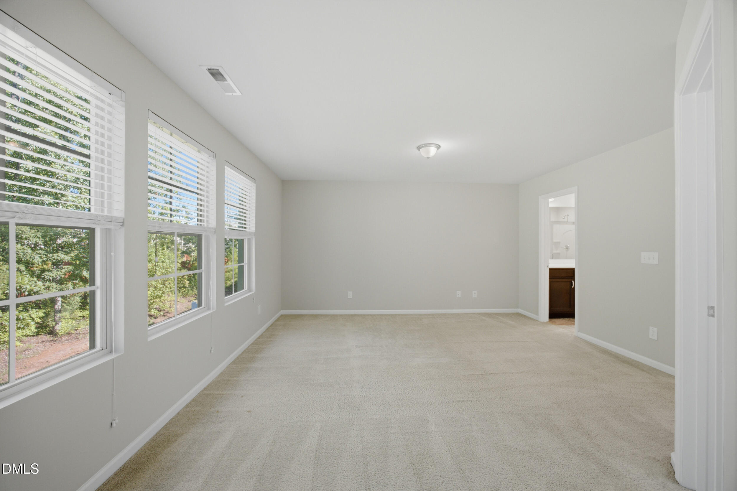 318 Irving Way Property Photo 21
