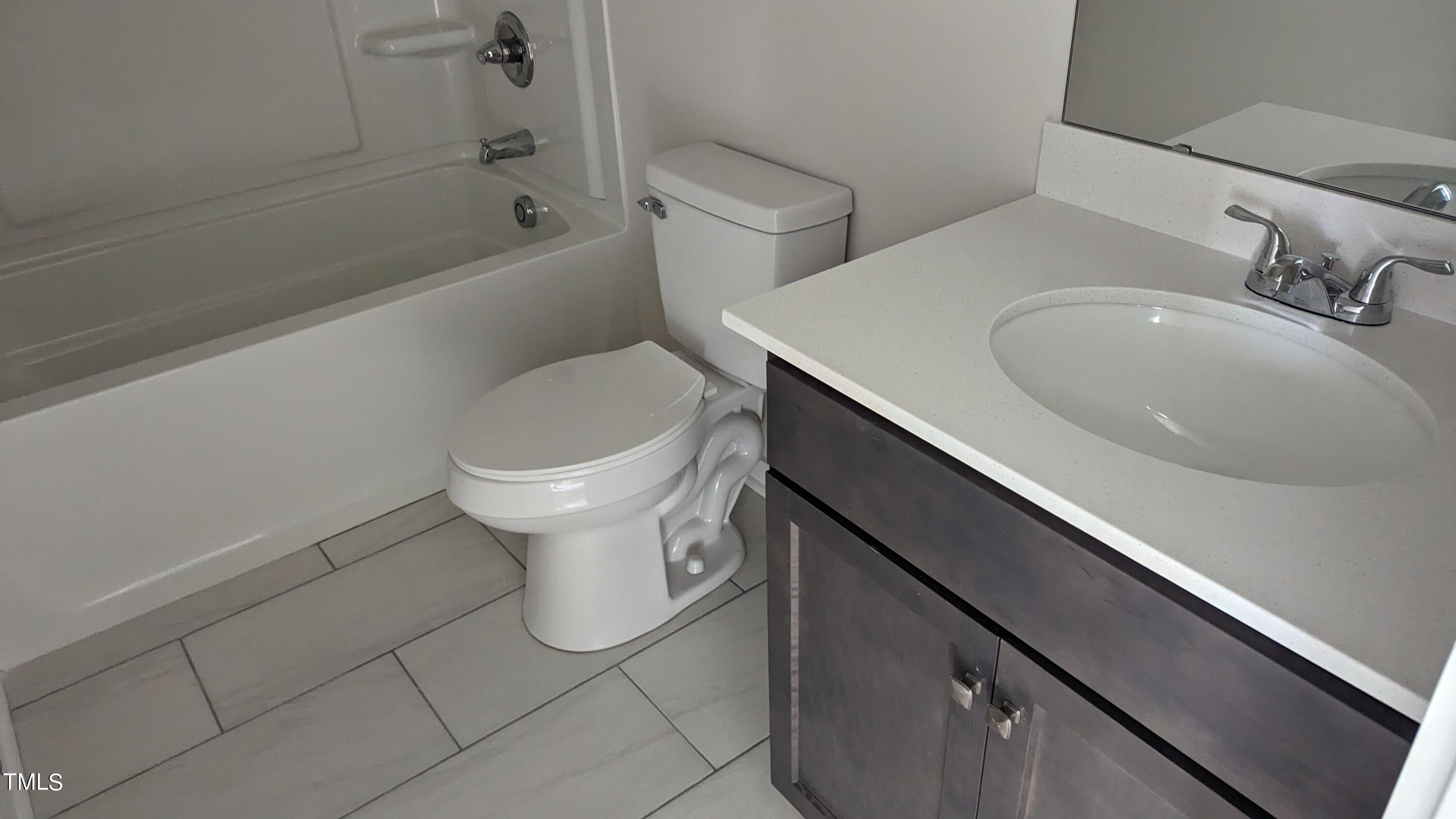 802 Laurel Gate Drive Property Photo 13