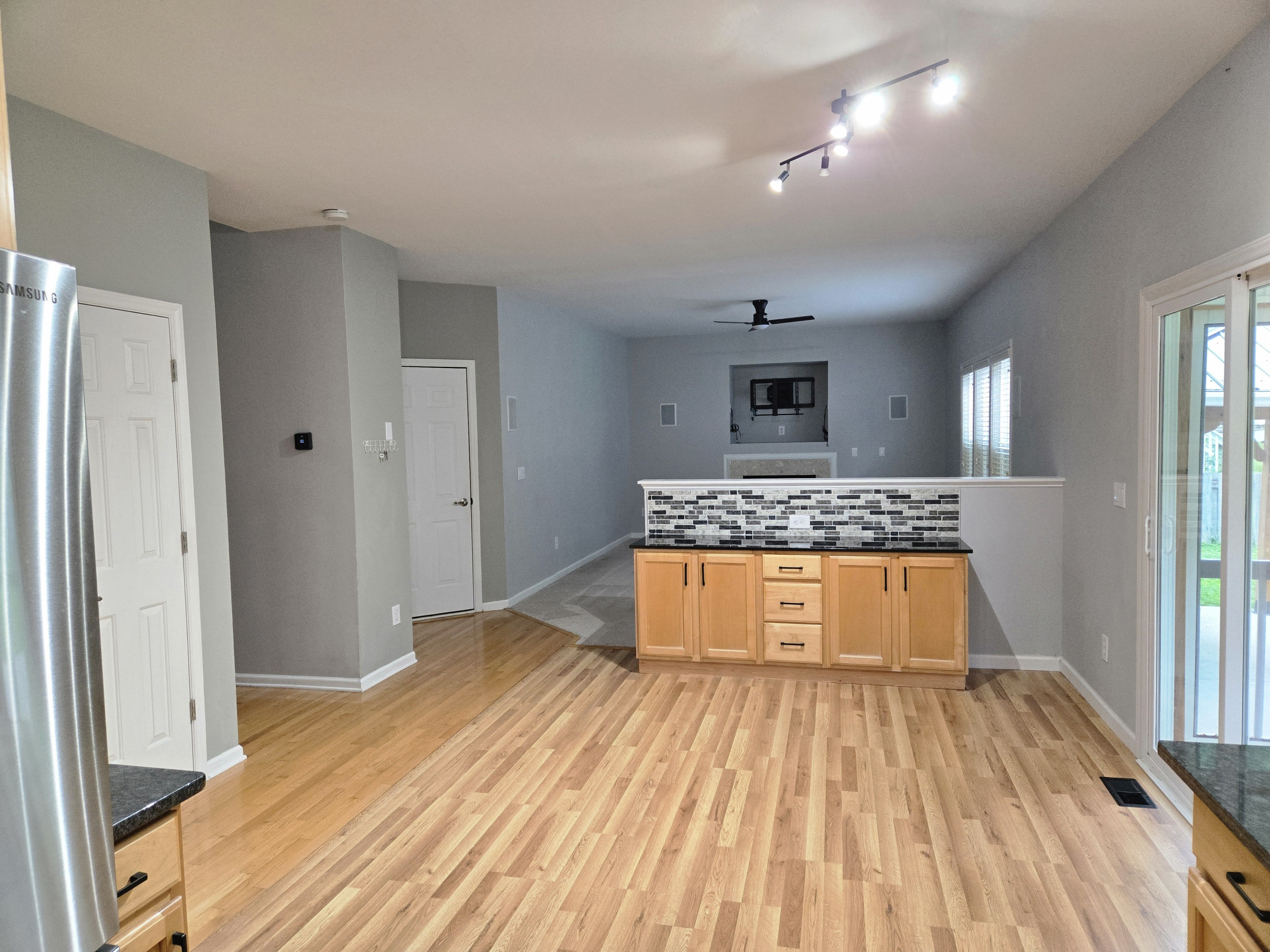 2447 Stately Oaks Drive Property Photo 16