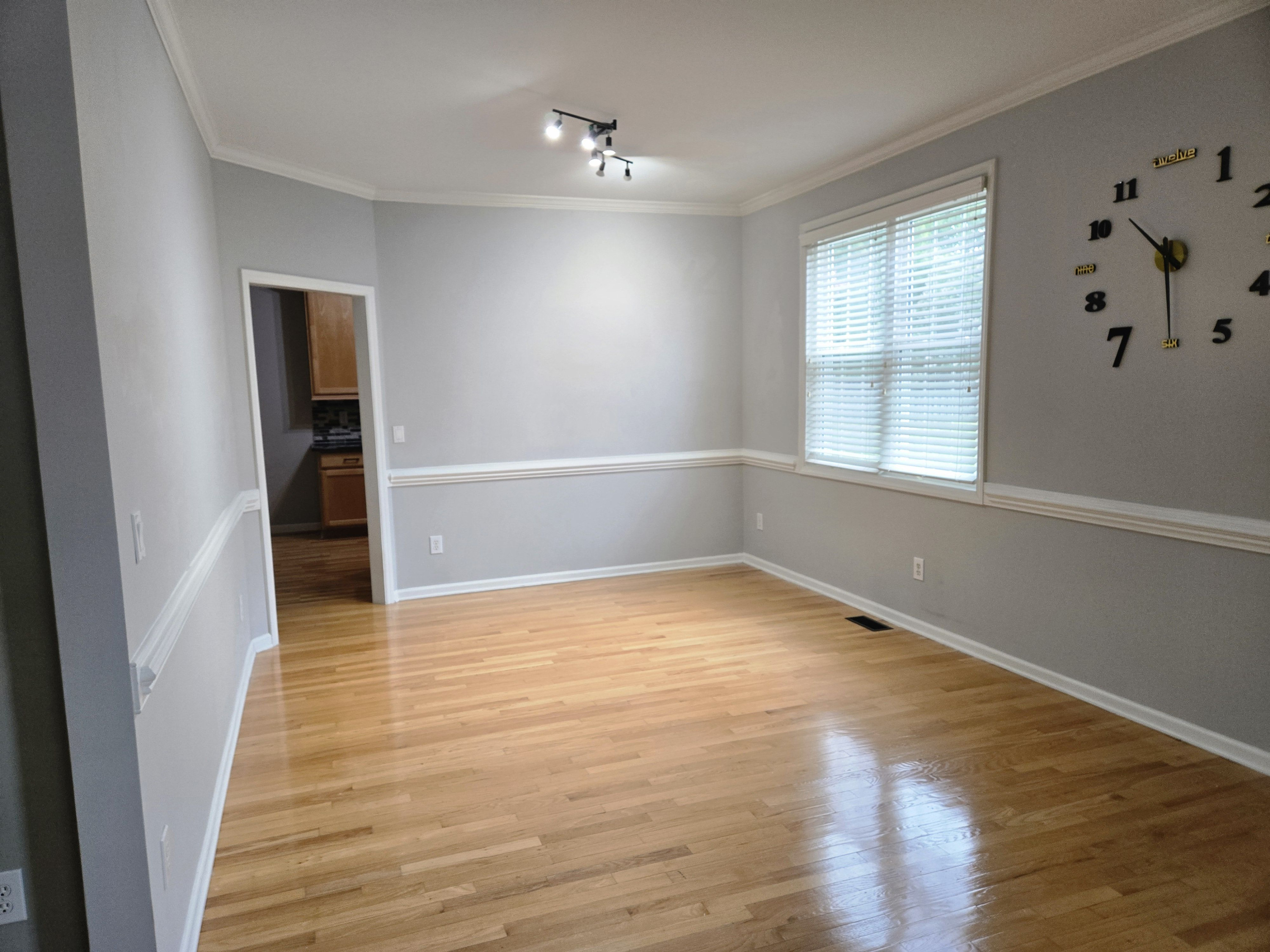 2447 Stately Oaks Drive Property Photo 18